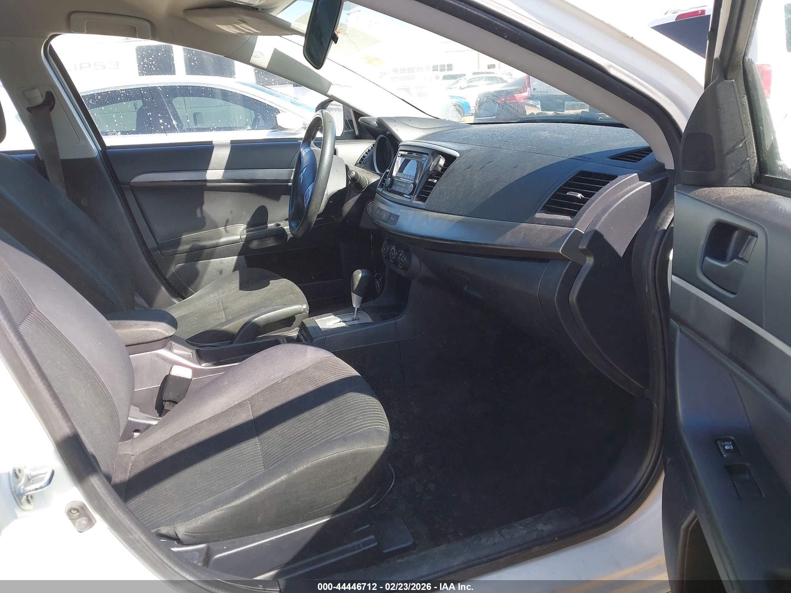 2015 Mitsubishi Lancer Es White vin: JA32U2FU3FU002215