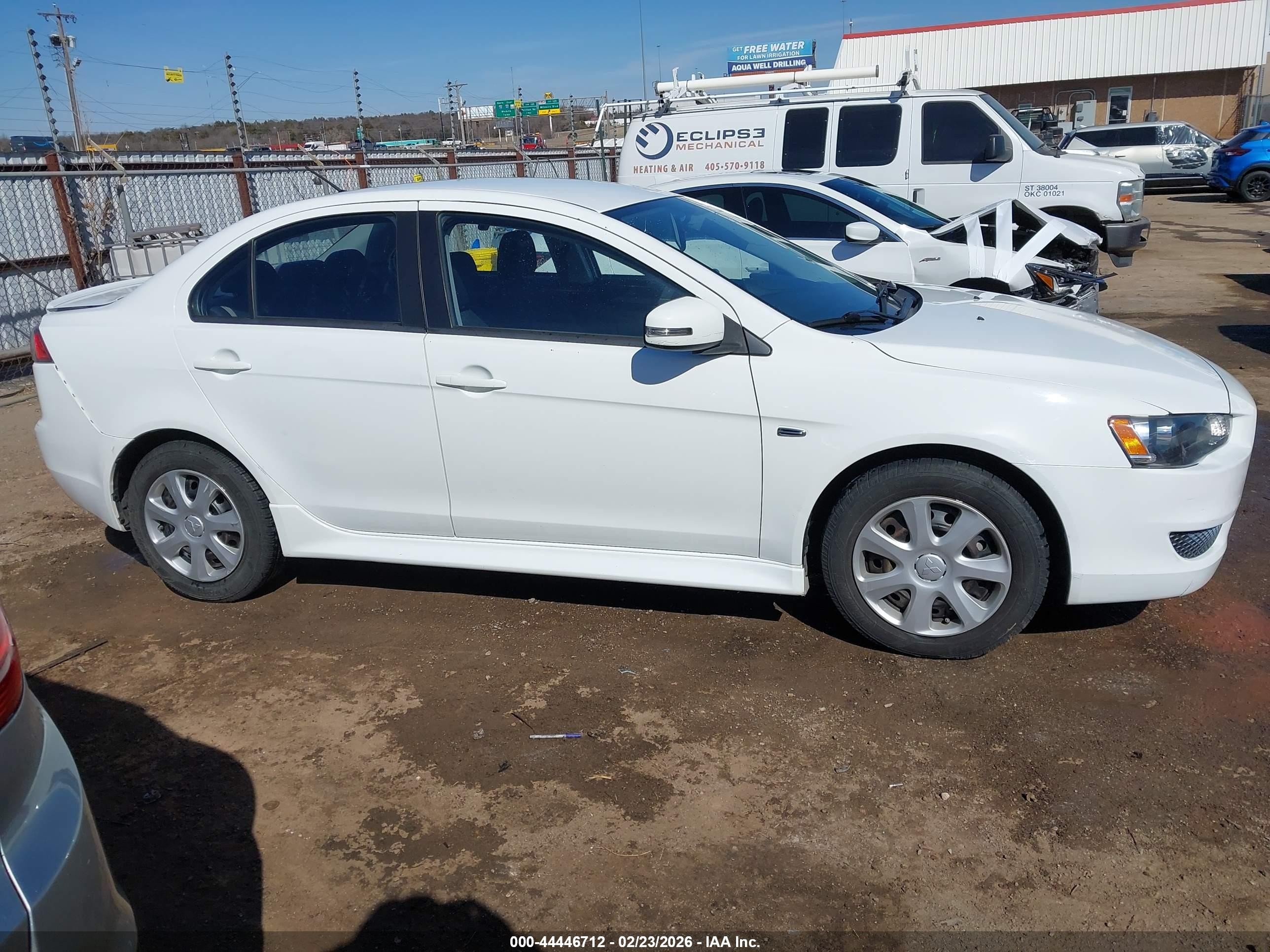 2015 Mitsubishi Lancer Es White vin: JA32U2FU3FU002215