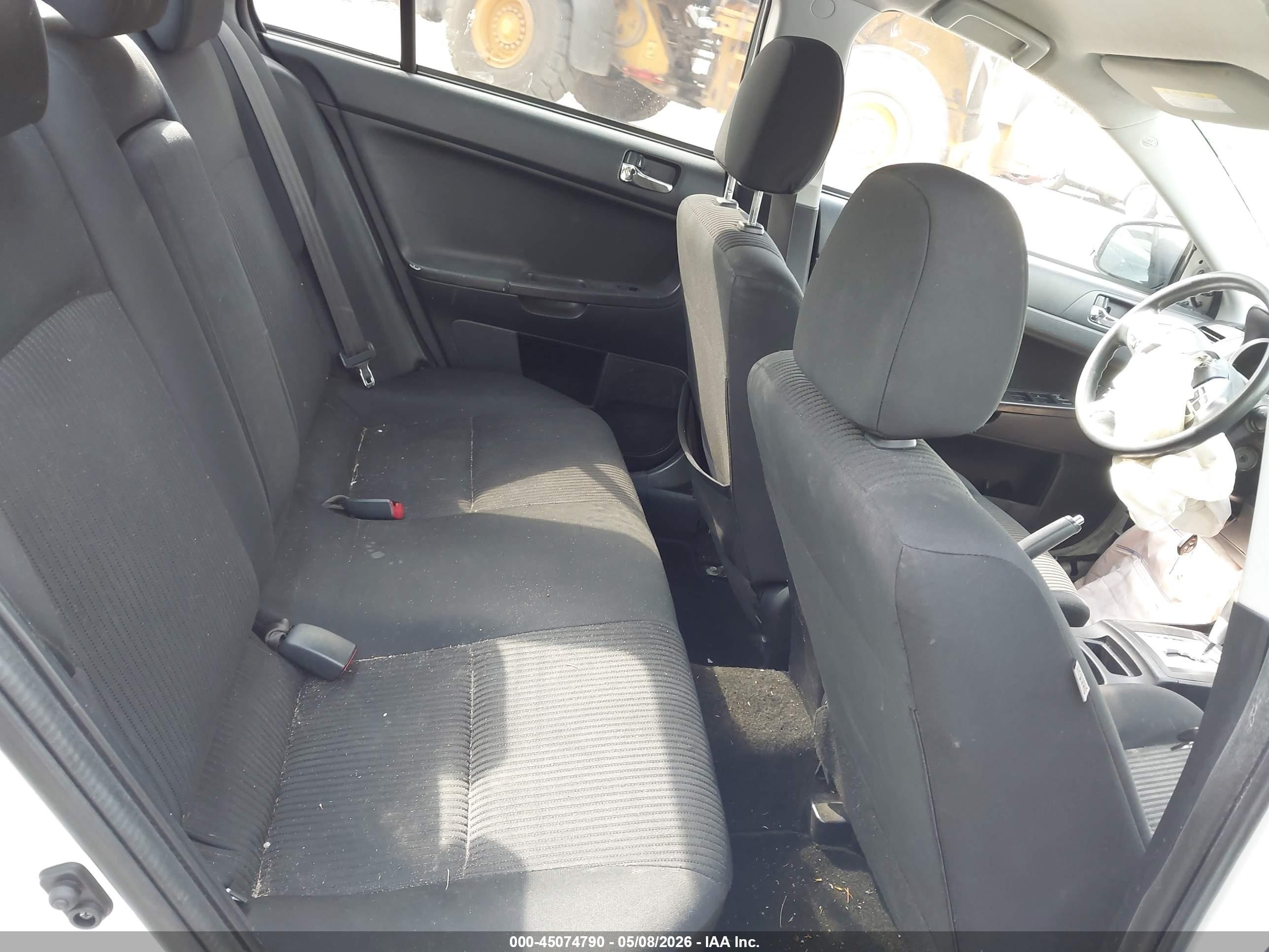 2015 Mitsubishi Lancer Es White vin: JA32U2FU3FU005115