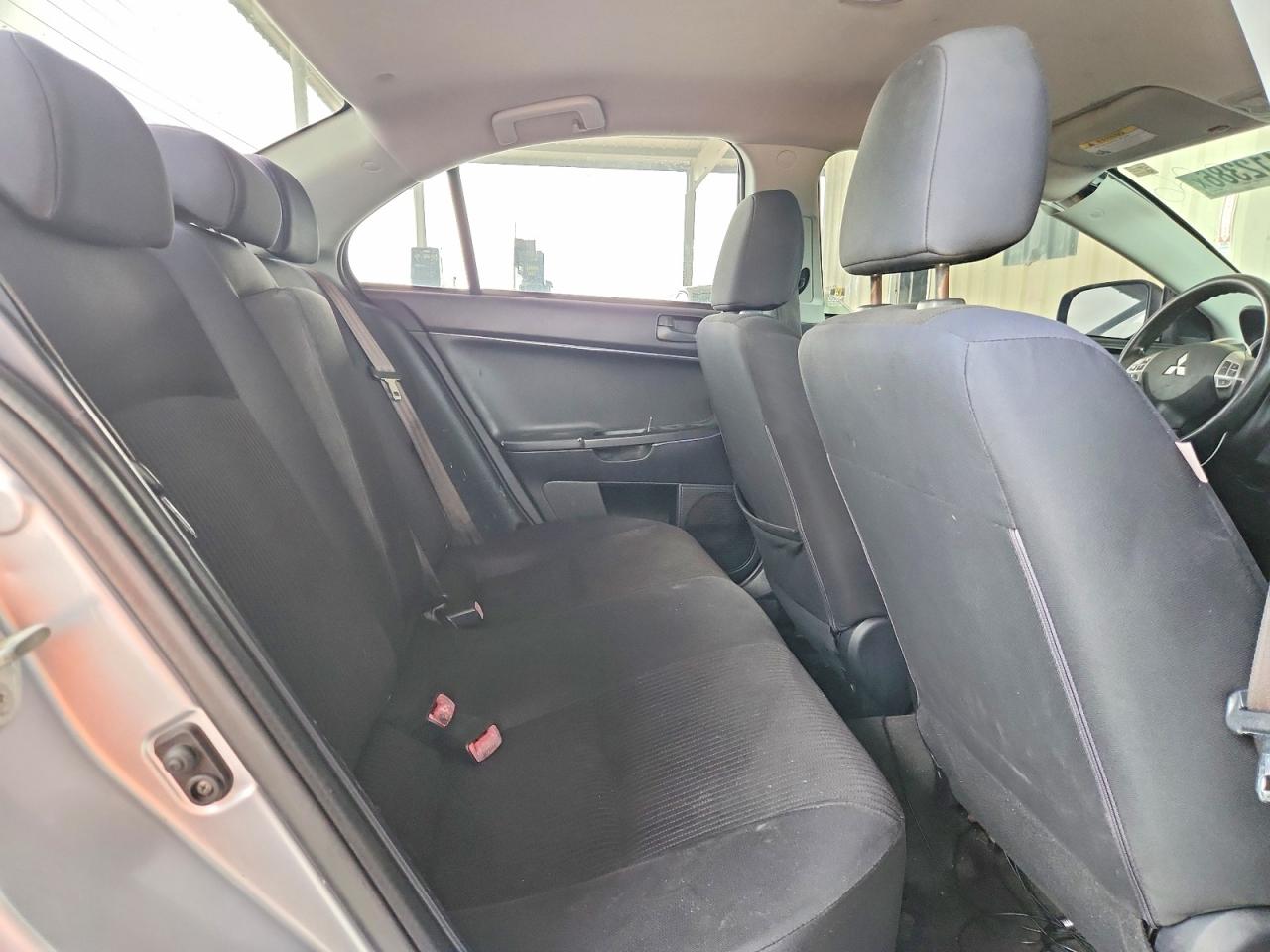 2015 Mitsubishi Lancer Es Silver vin: JA32U2FU3FU018463