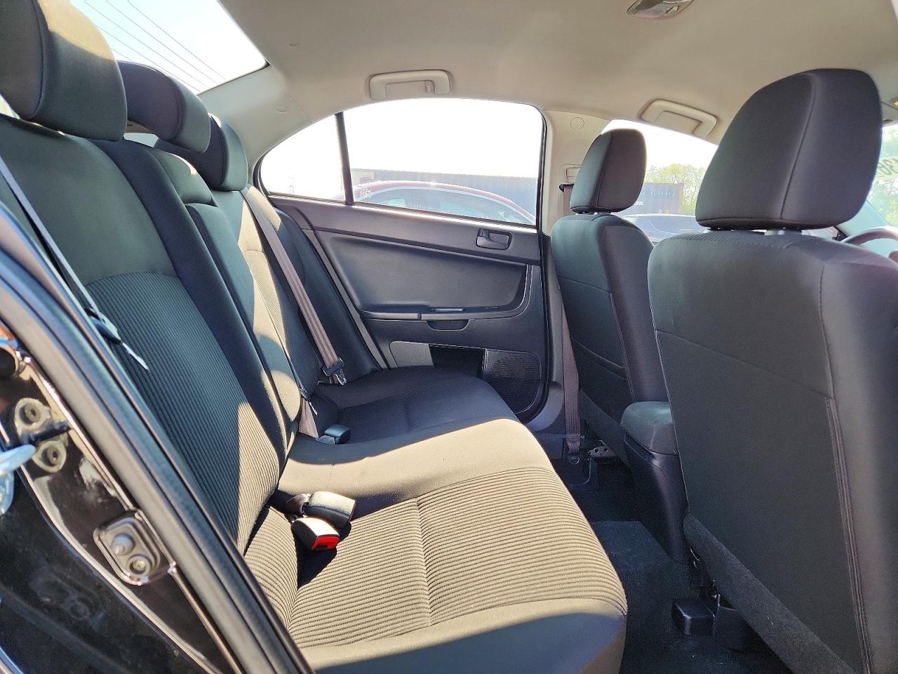 2015 Mitsubishi Lancer Es Black vin: JA32U2FU3FU025588