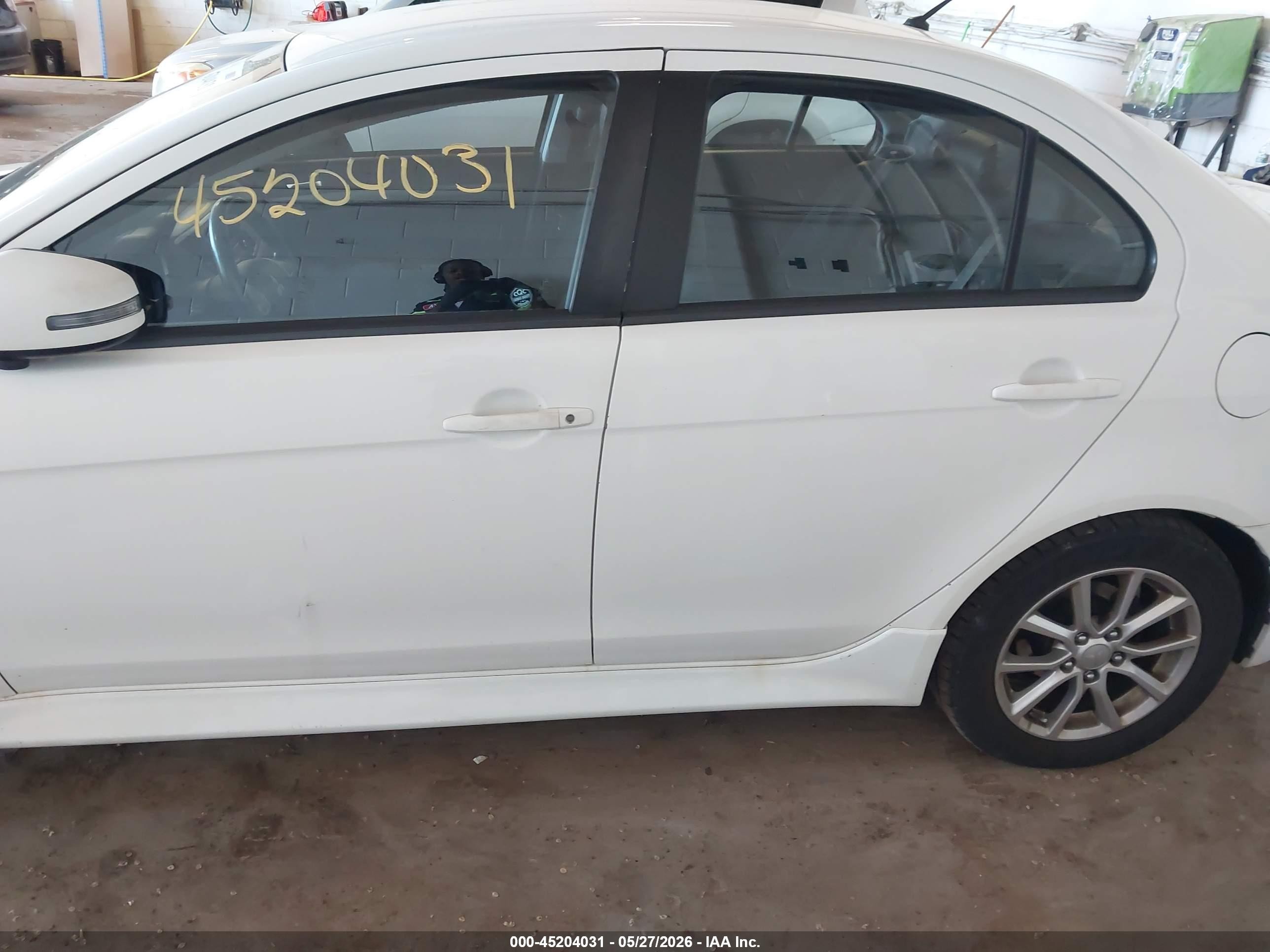 2015 Mitsubishi Lancer Es Белый vin: JA32U2FU4FU020772