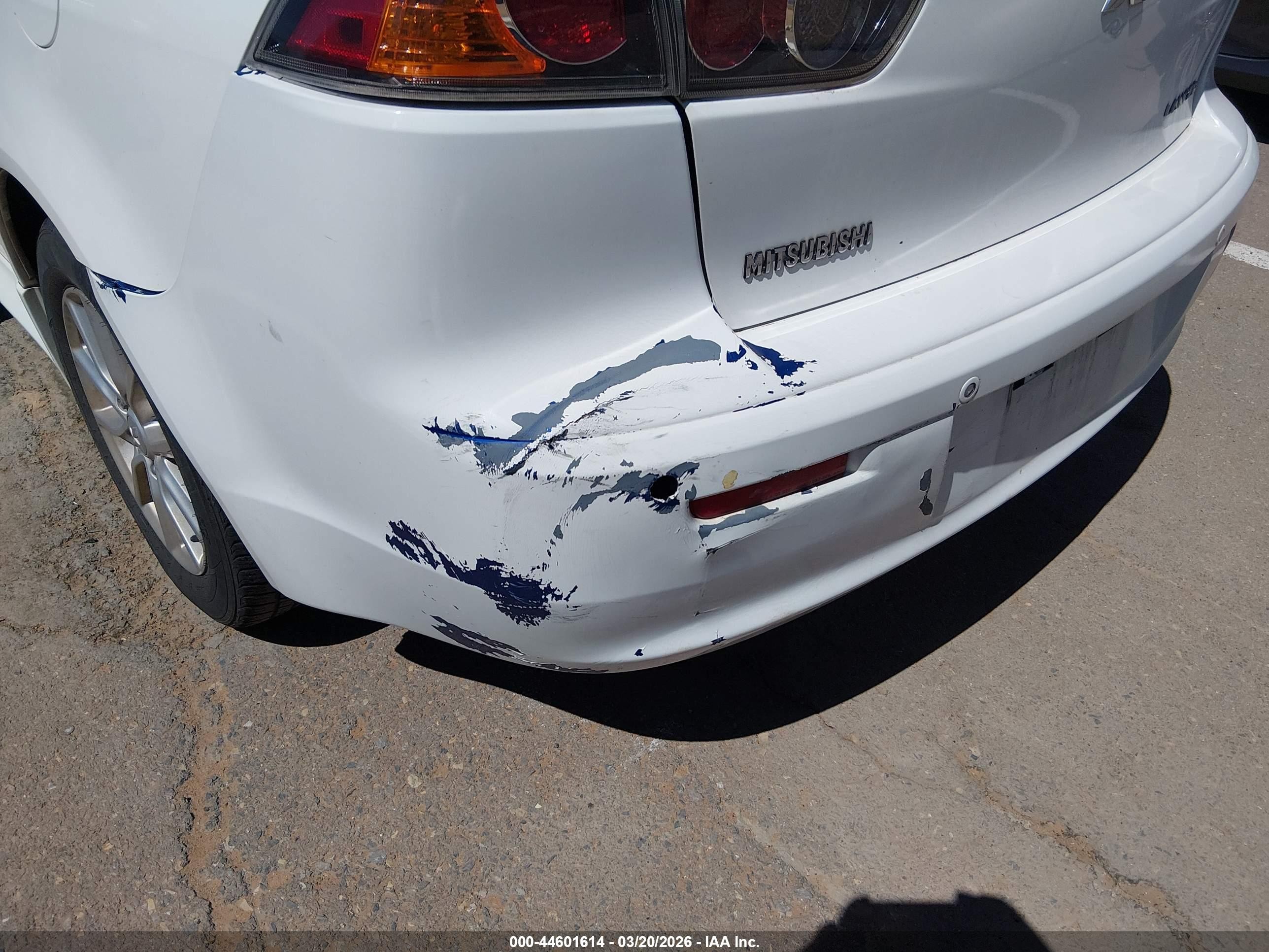 2015 Mitsubishi Lancer Es White vin: JA32U2FU4FU021131