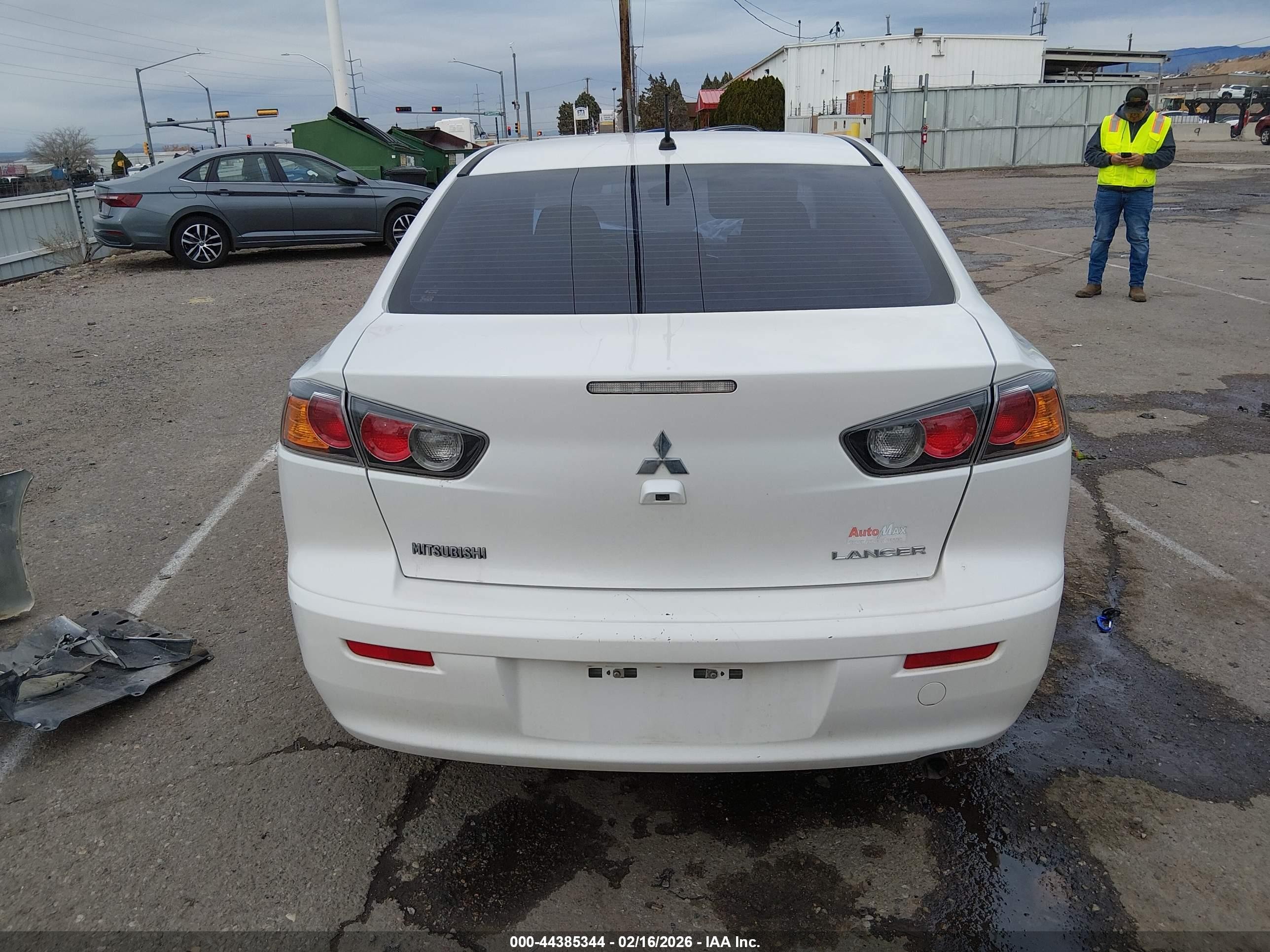 2017 Mitsubishi Lancer Es White vin: JA32U2FU4HU007894