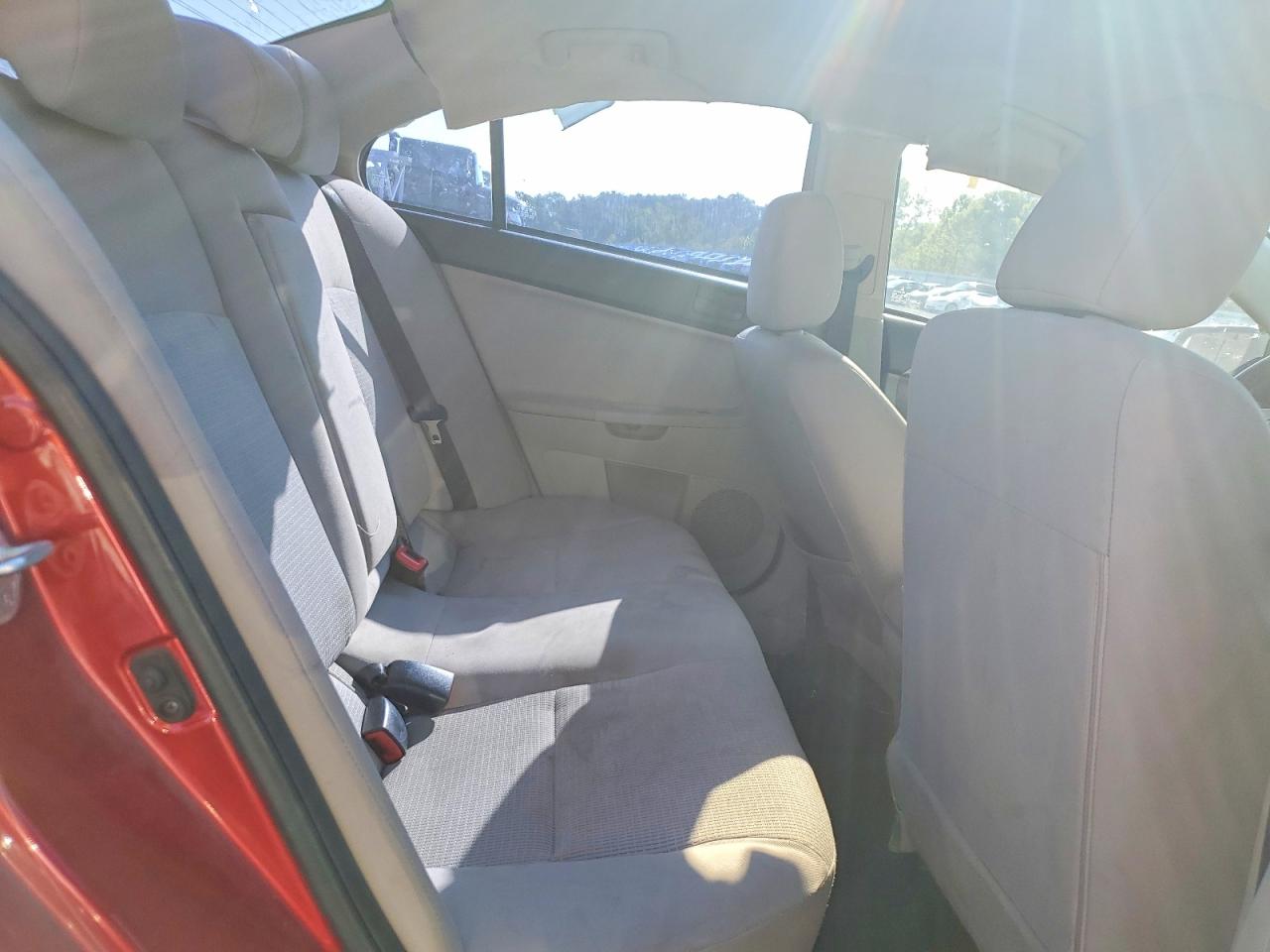2011 Mitsubishi Lancer Red vin: JA32U2FU5BU041074