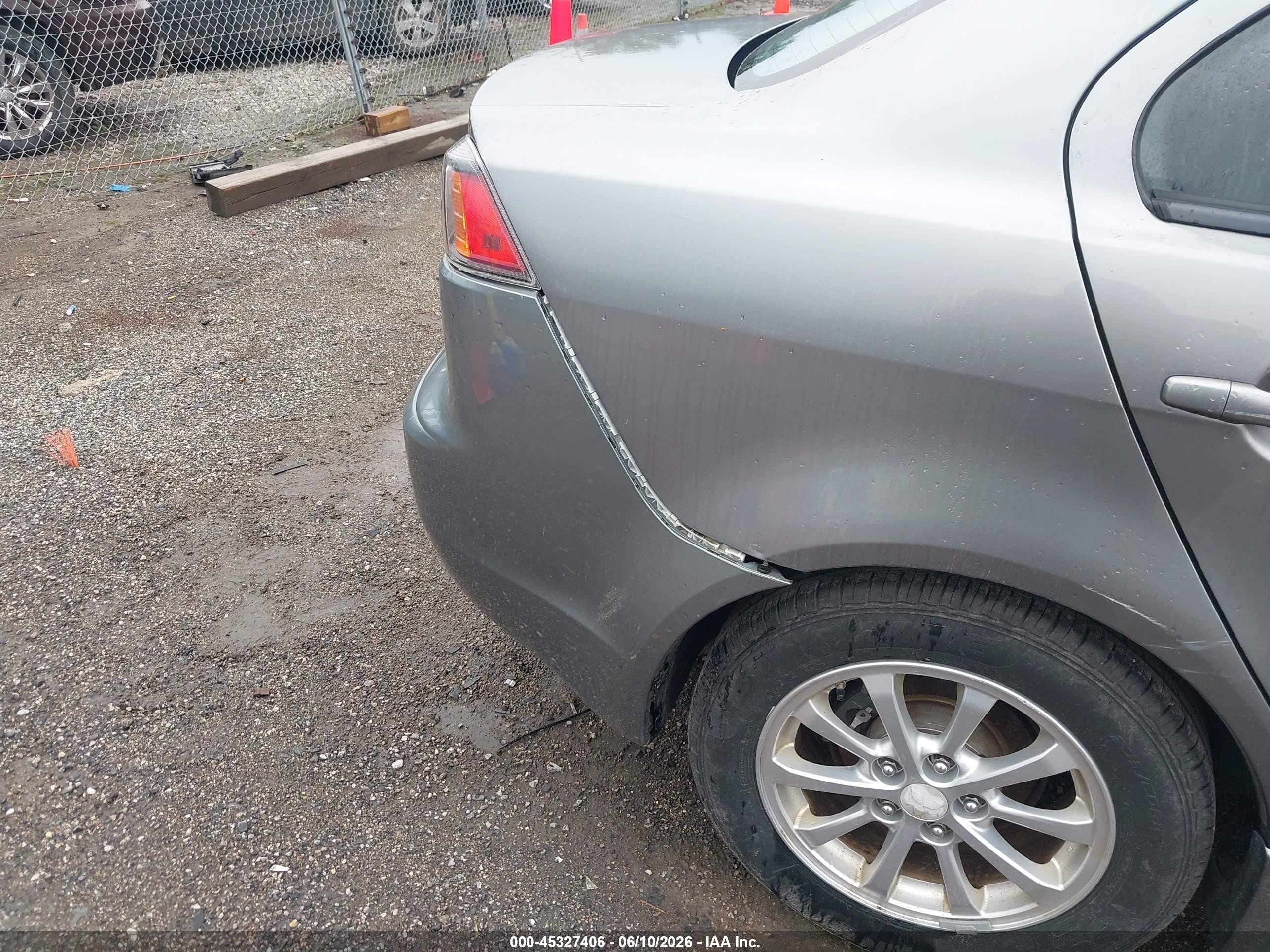 2013 Mitsubishi Lancer Es Серый vin: JA32U2FU5DU014248
