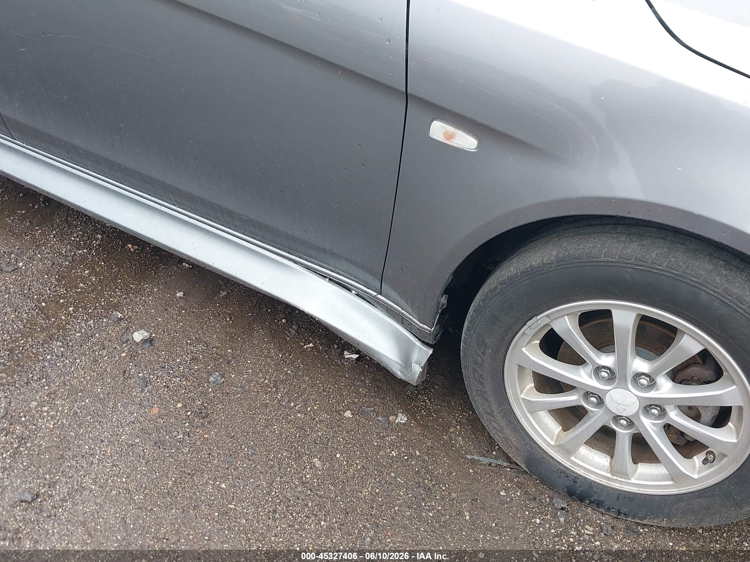 2013 Mitsubishi Lancer Es Серый vin: JA32U2FU5DU014248