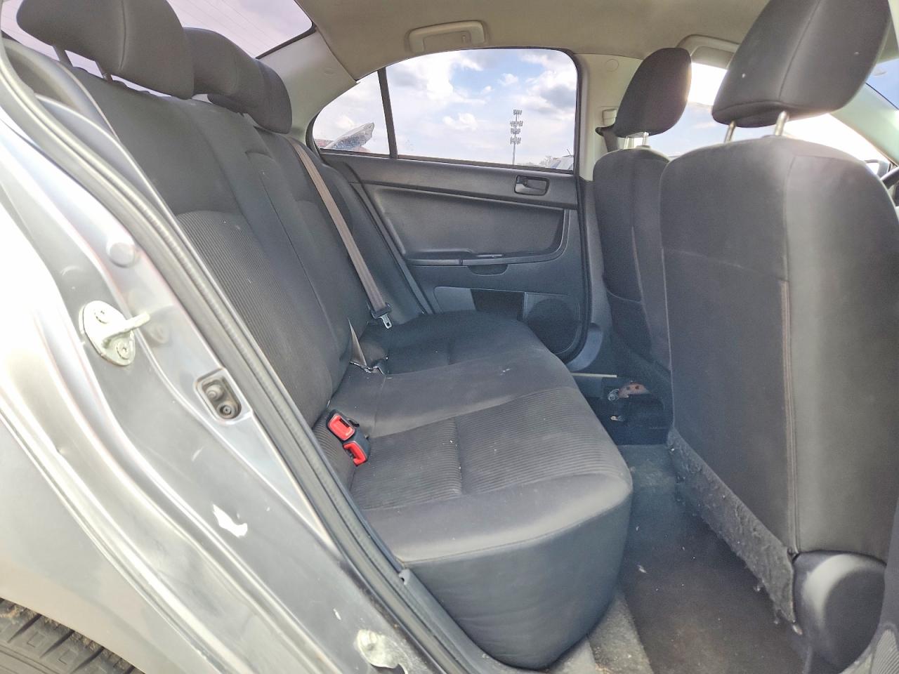 2014 Mitsubishi Lancer Silver vin: JA32U2FU7EU011174