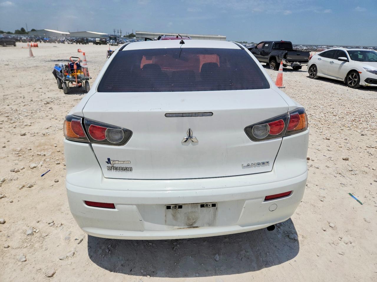 2015 Mitsubishi Lancer Es White vin: JA32U2FU7FU015727