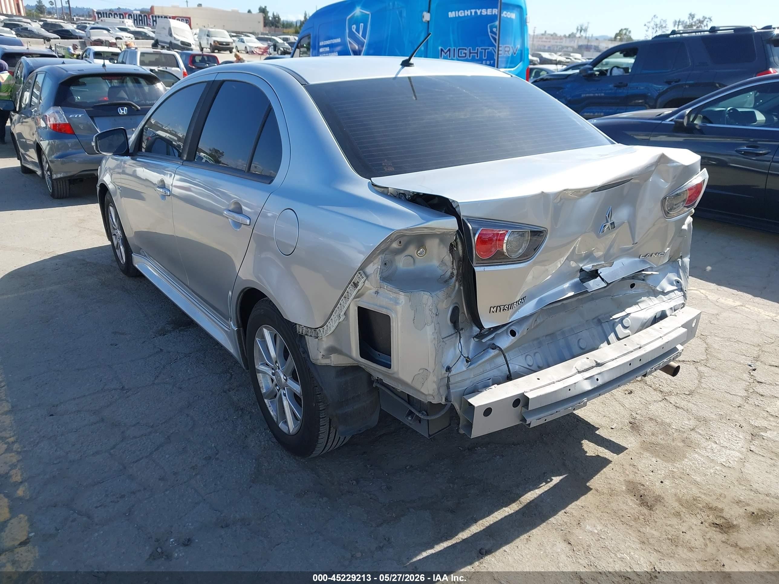 2016 Mitsubishi Lancer Es Silver vin: JA32U2FU7GU007841