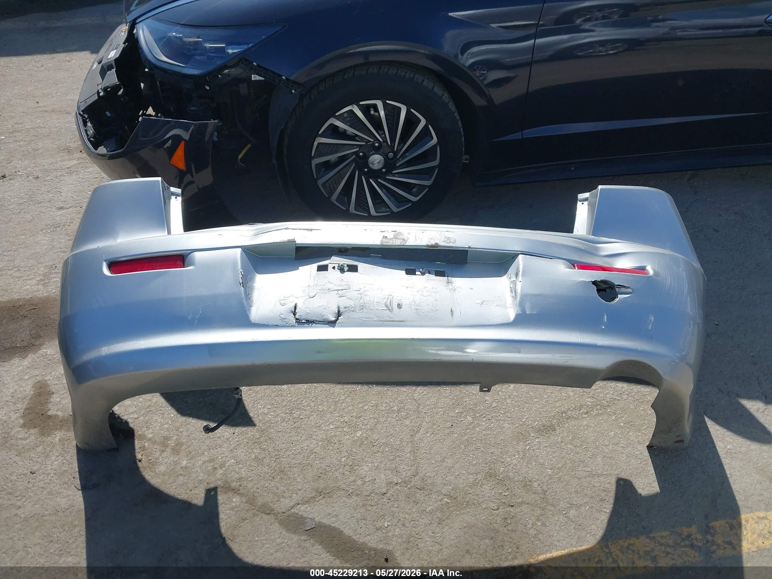 2016 Mitsubishi Lancer Es Silver vin: JA32U2FU7GU007841
