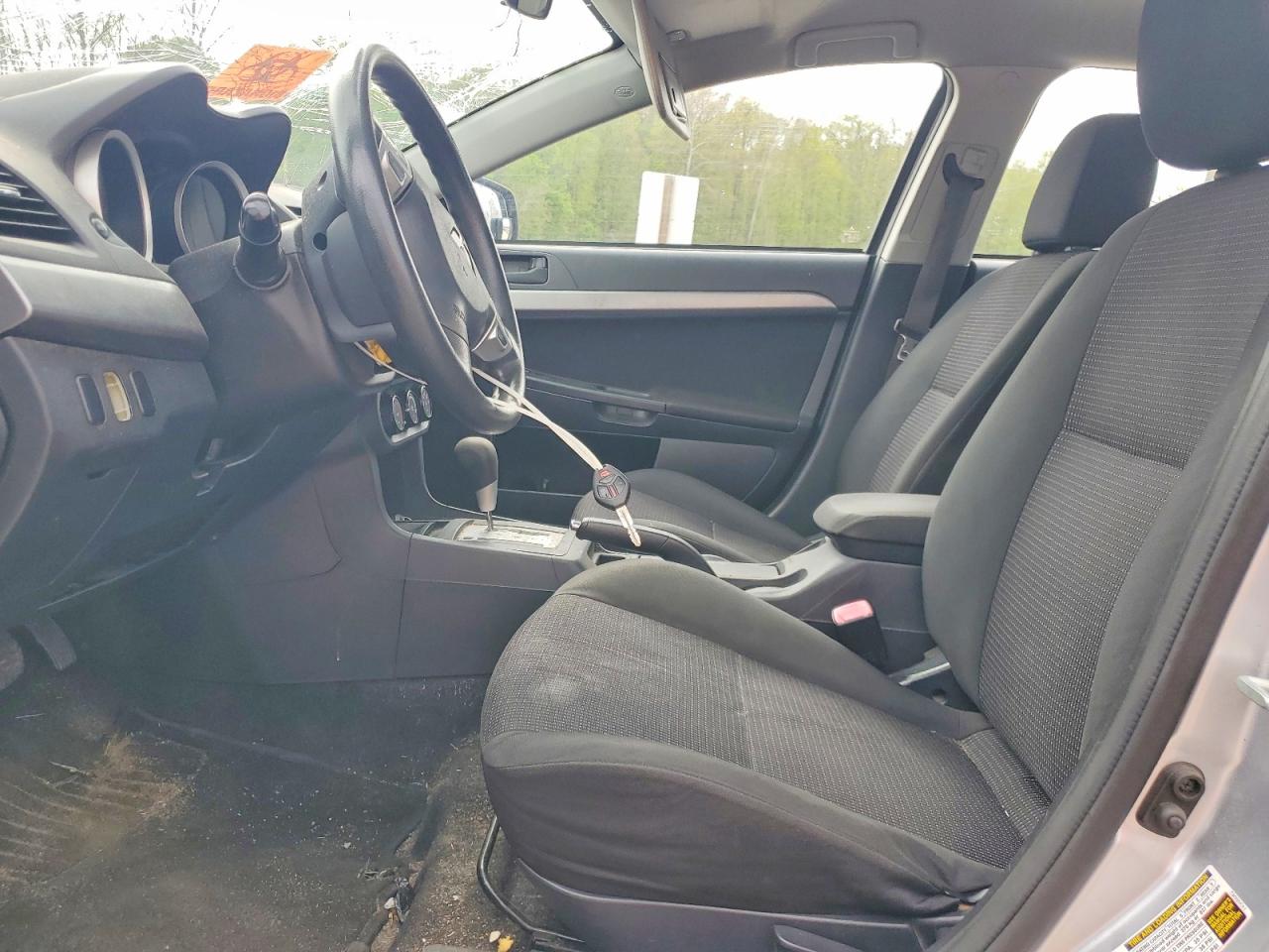 2011 Mitsubishi Lancer Silver vin: JA32U2FU8BU004410