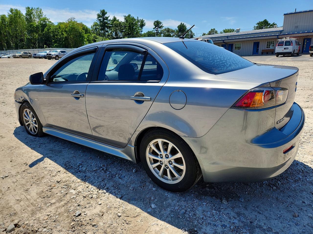 2014 Mitsubishi Lancer Es/es Sport Silver vin: JA32U2FU9EU020443