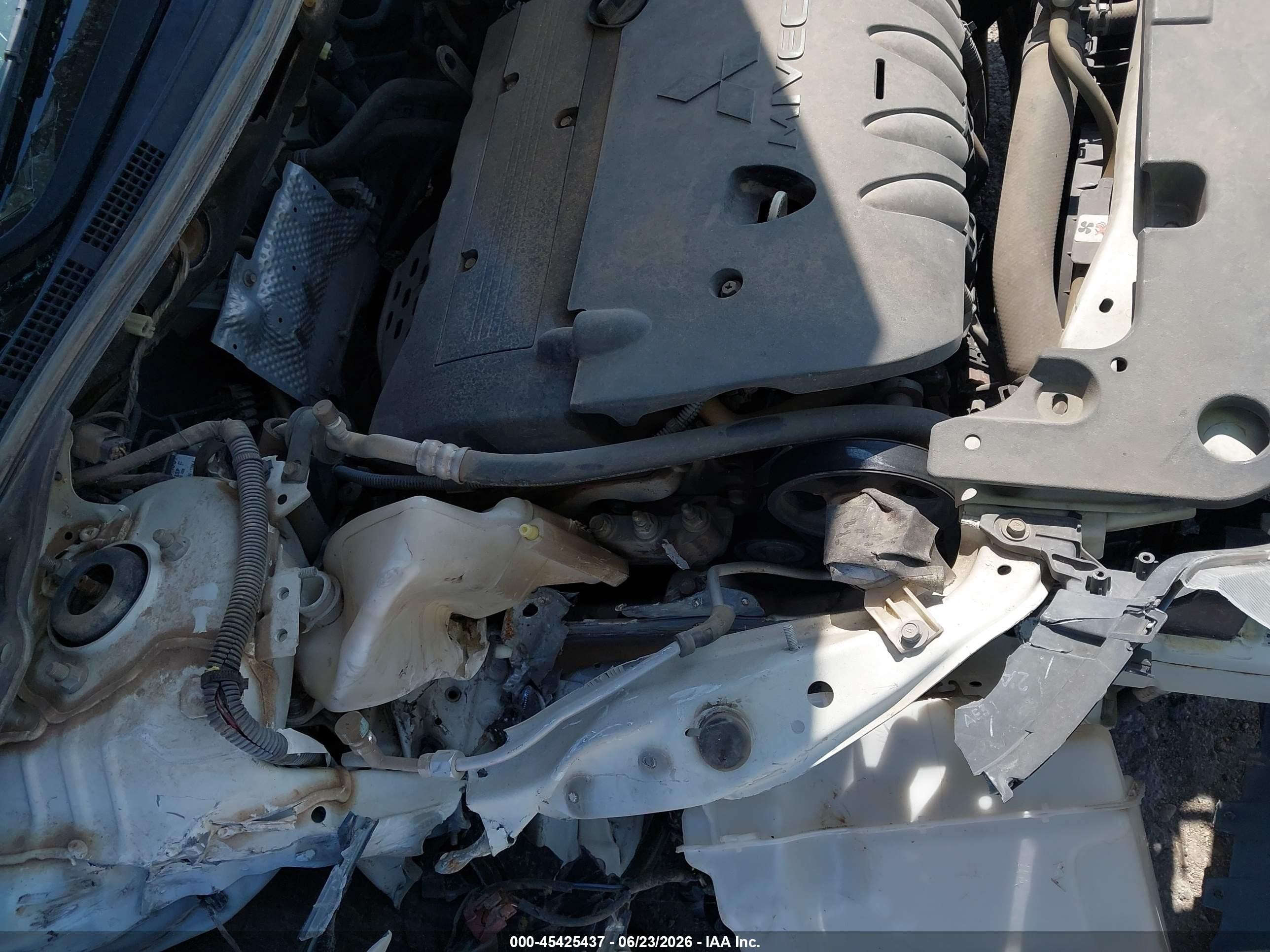 2011 Mitsubishi Lancer Es White vin: JA32U2FUXBU038588