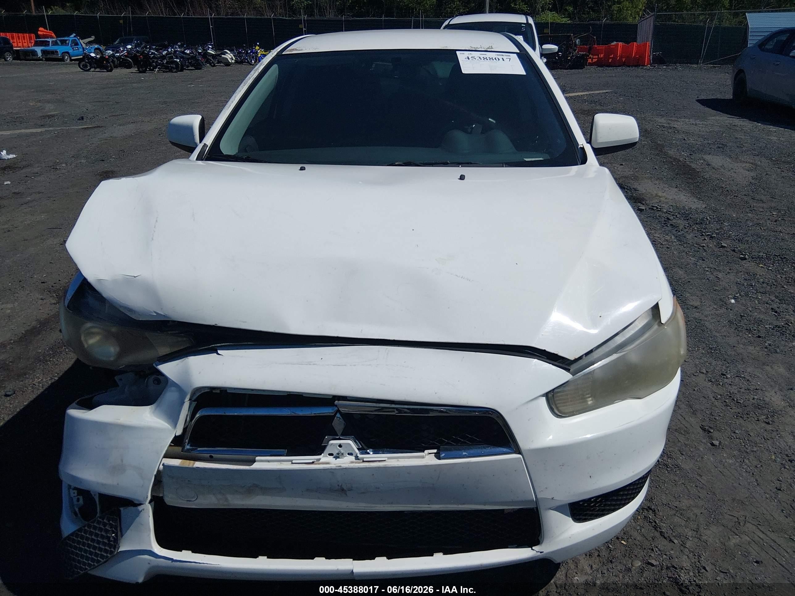 2013 Mitsubishi Lancer Es Белый vin: JA32U2FUXDU020563