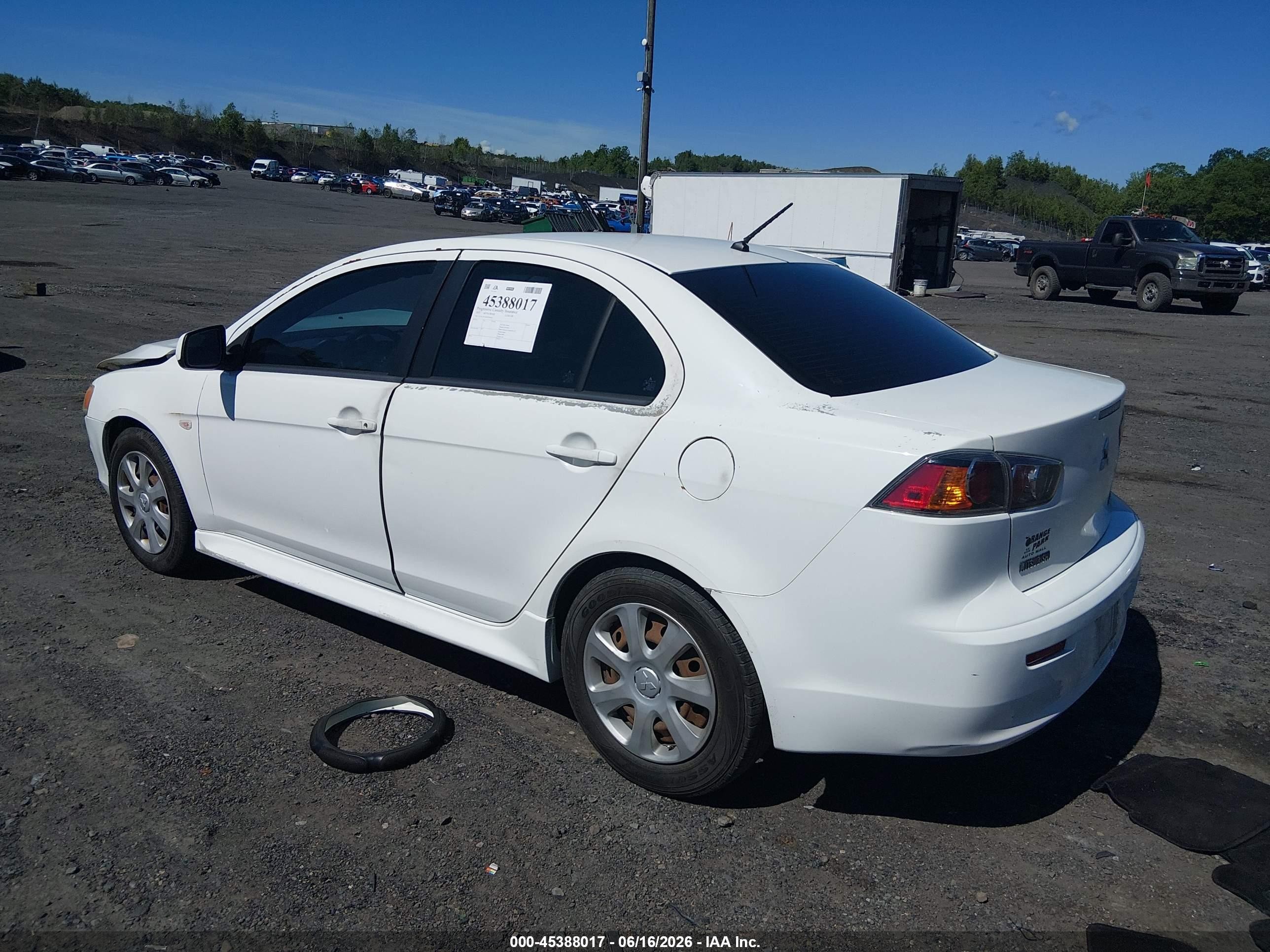 2013 Mitsubishi Lancer Es Белый vin: JA32U2FUXDU020563