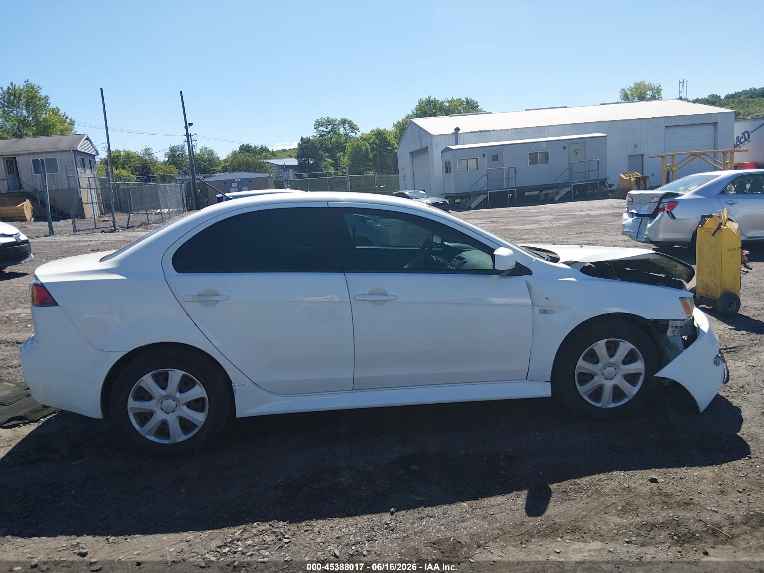 2013 Mitsubishi Lancer Es Белый vin: JA32U2FUXDU020563
