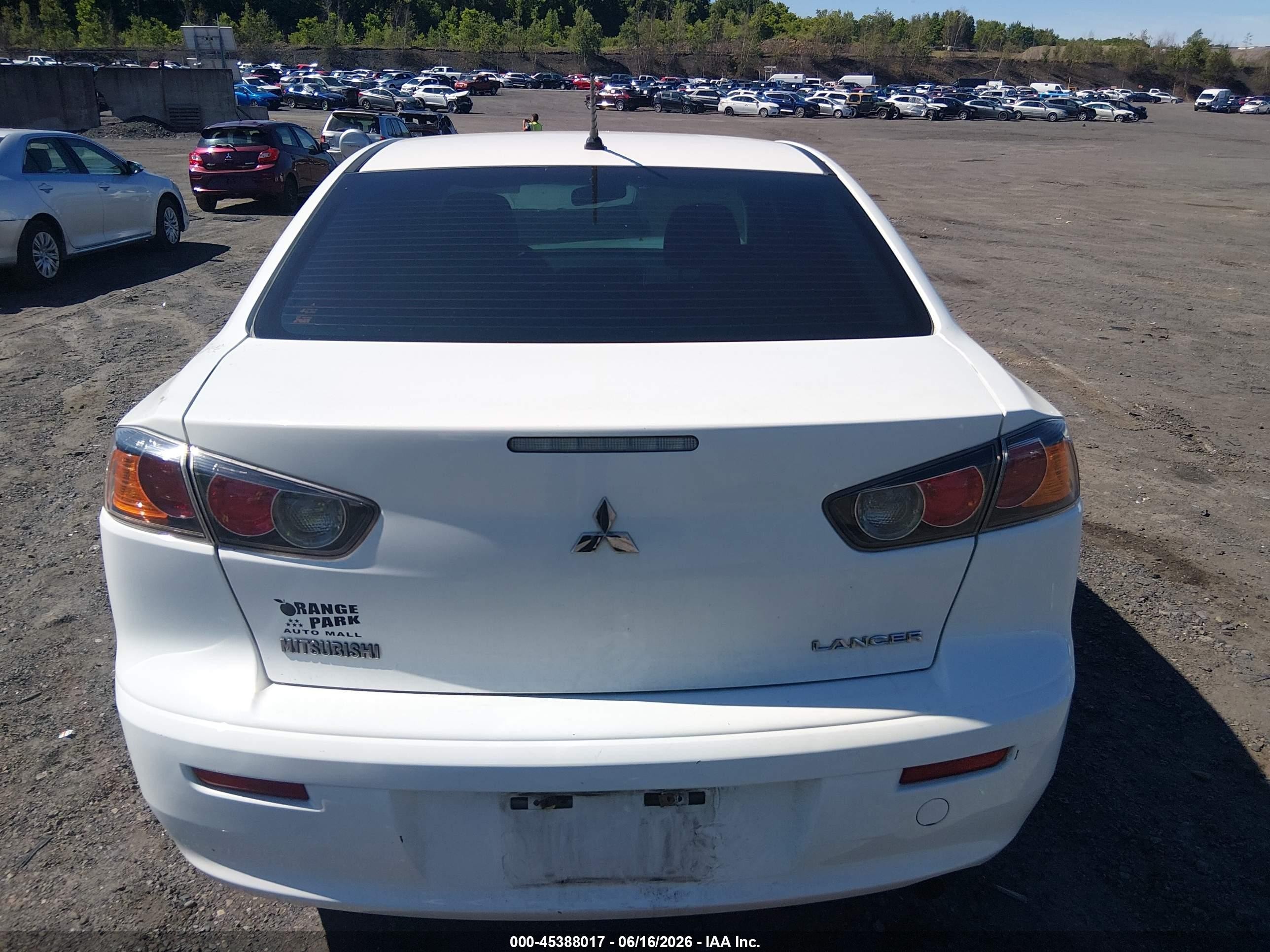 2013 Mitsubishi Lancer Es Белый vin: JA32U2FUXDU020563