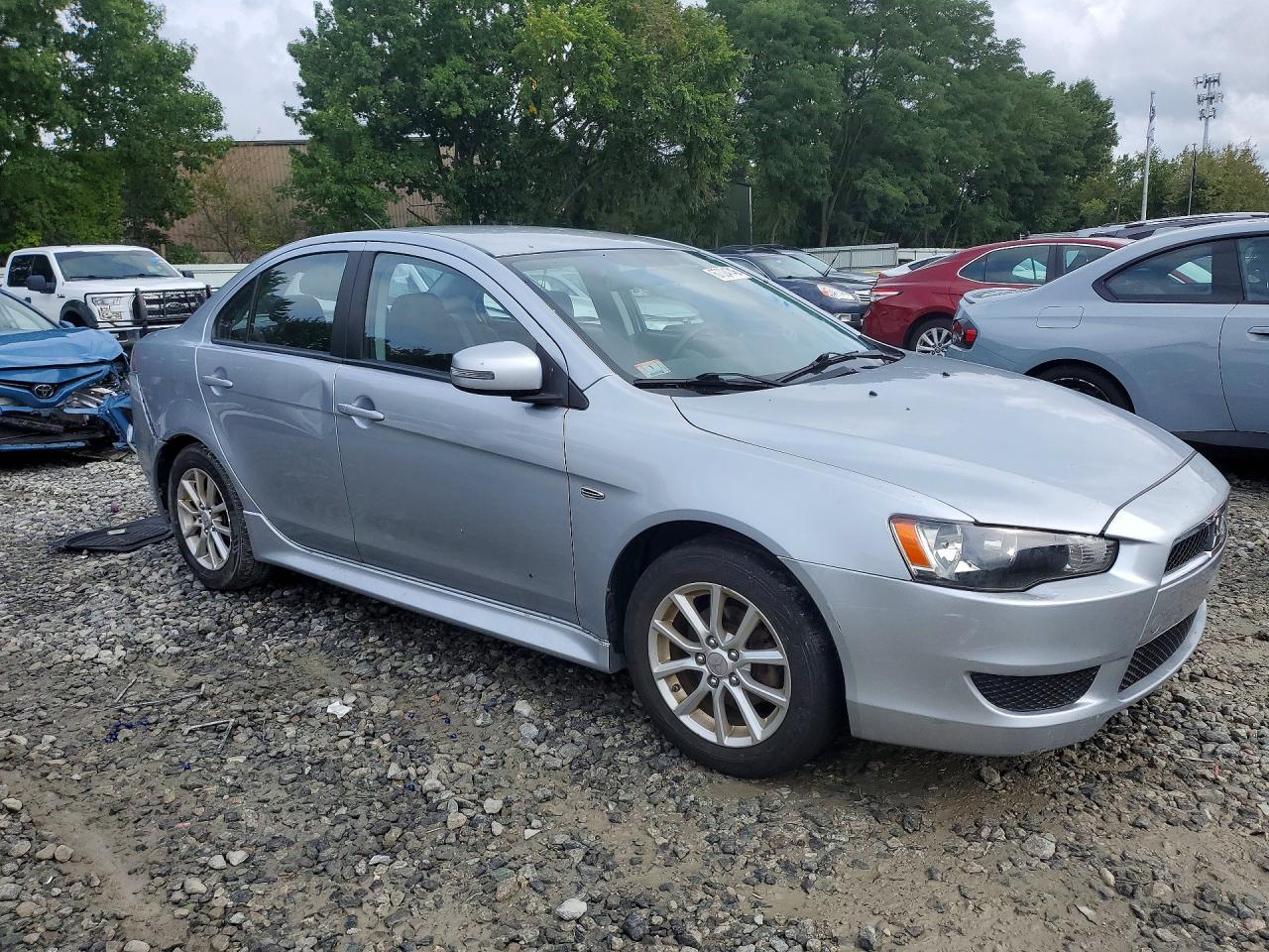 2015 Mitsubishi Lancer Es Серебряный vin: JA32U2FUXFU018749