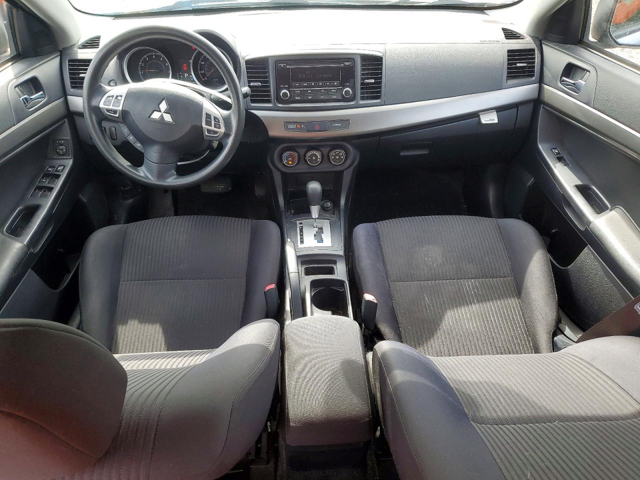 2015 Mitsubishi Lancer Es Серебряный vin: JA32U2FUXFU018749