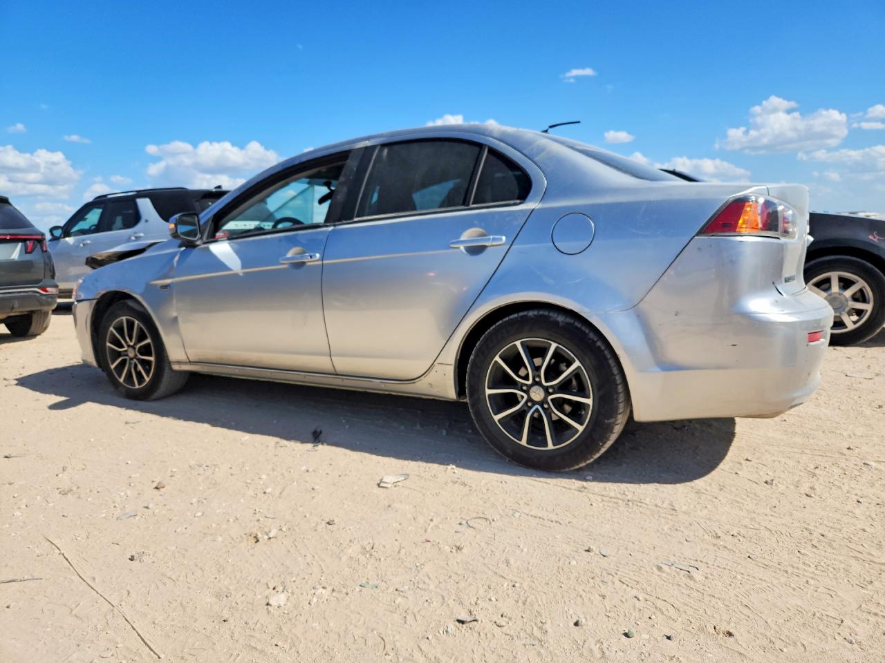 2017 Mitsubishi Lancer Es Silver vin: JA32U2FUXHU012095