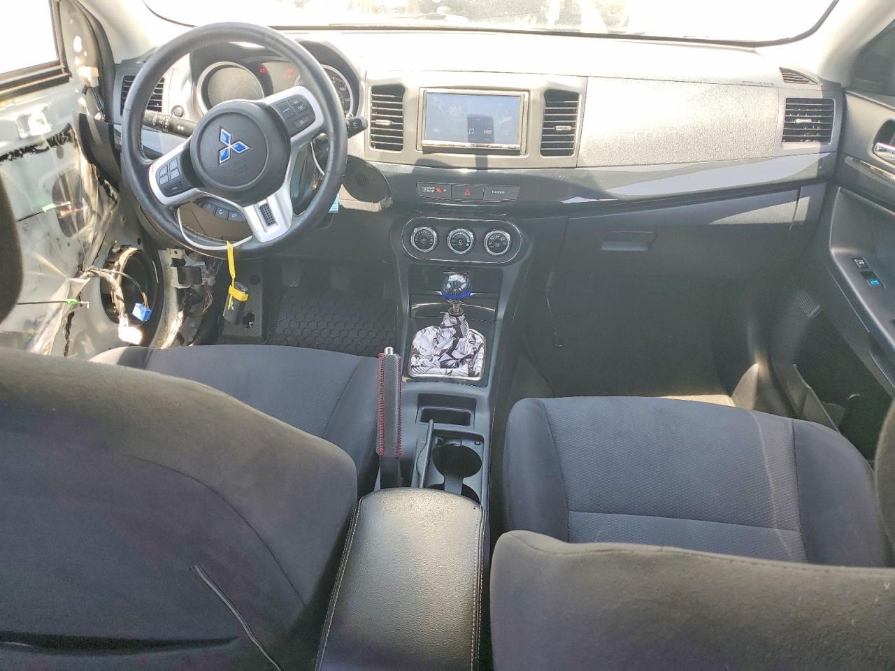 2014 Mitsubishi Lancer Gt White vin: JA32U8FW3EU008194