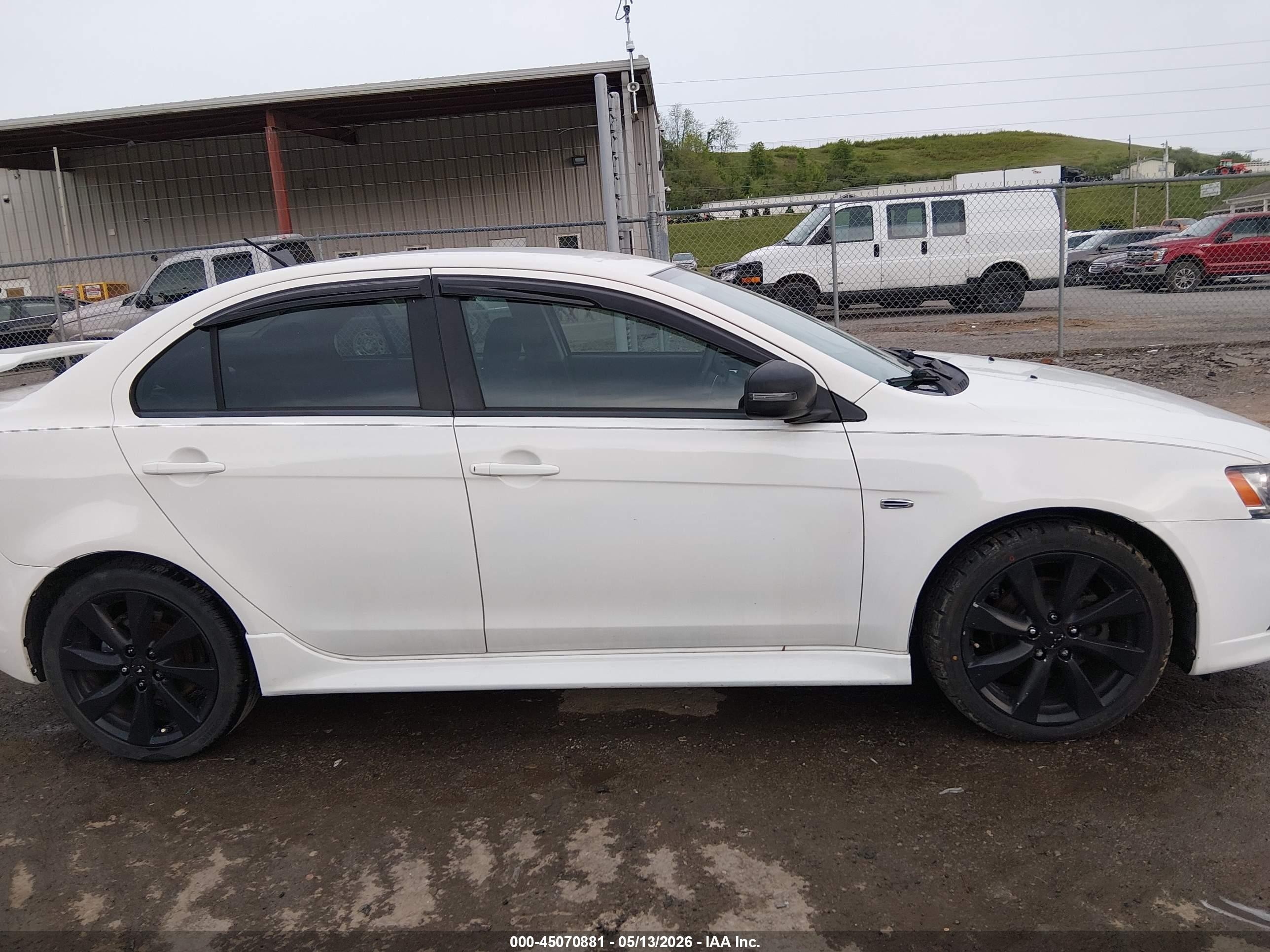 2015 Mitsubishi Lancer Gt White vin: JA32U8FW6FU021667