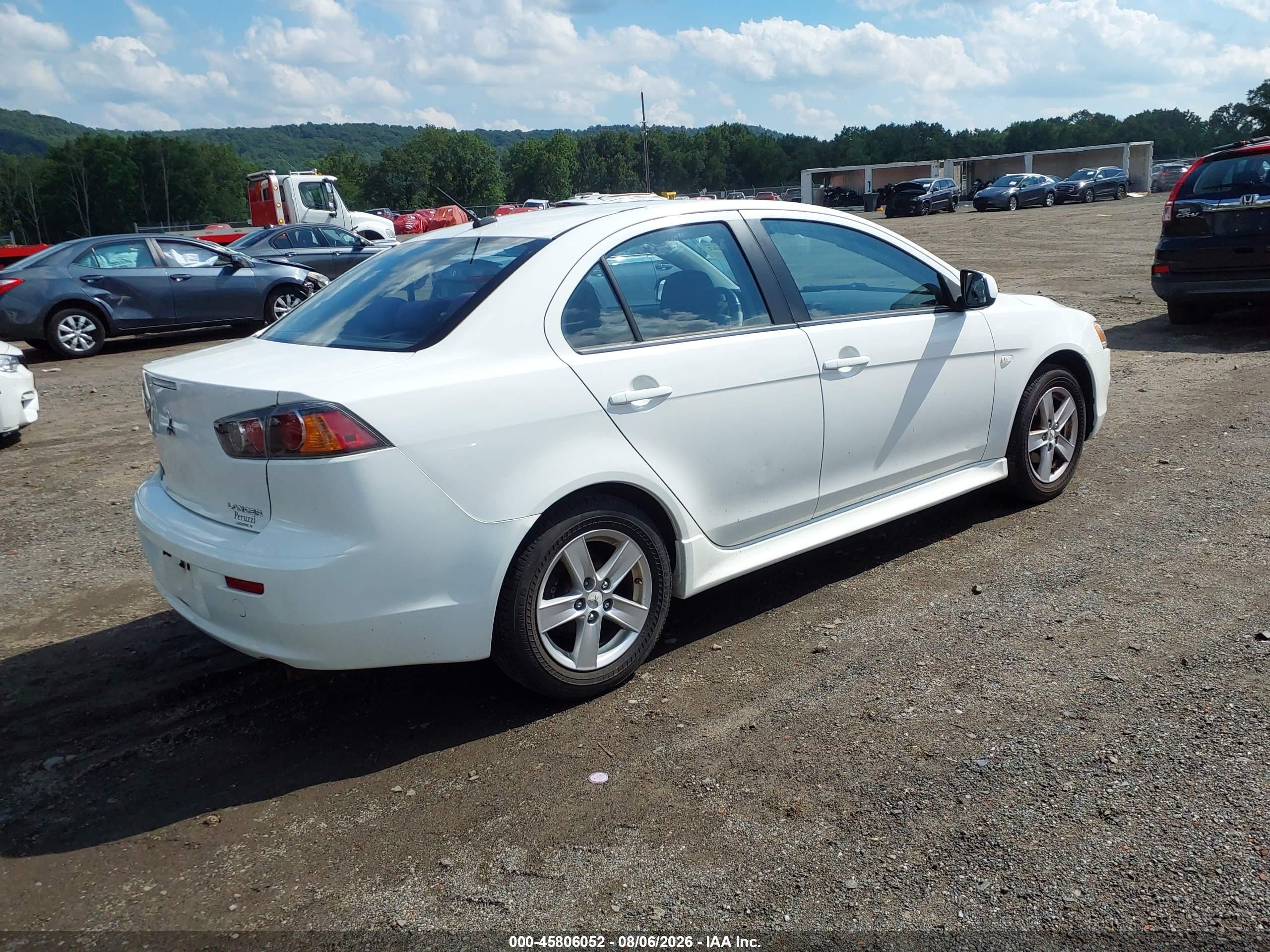 2013 Mitsubishi Lancer Se Белый vin: JA32V2FW1DU001074