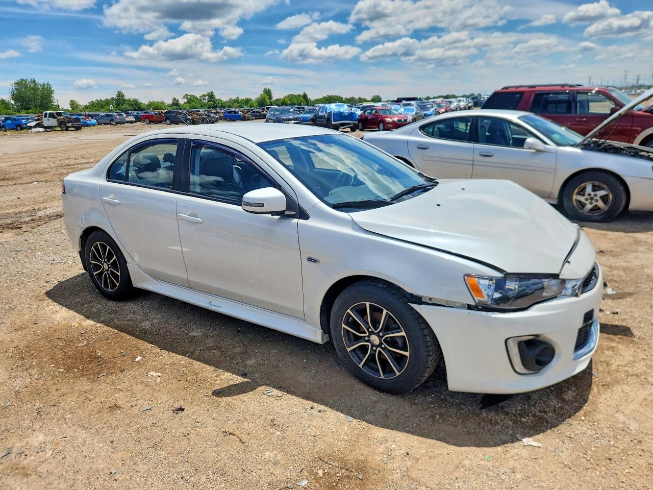 2016 Mitsubishi Lancer Es White vin: JA32V2FW1GU003623