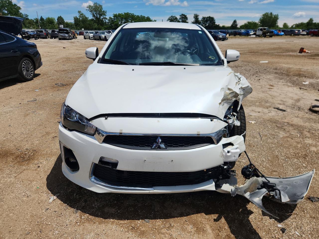 2016 Mitsubishi Lancer Es White vin: JA32V2FW1GU003623