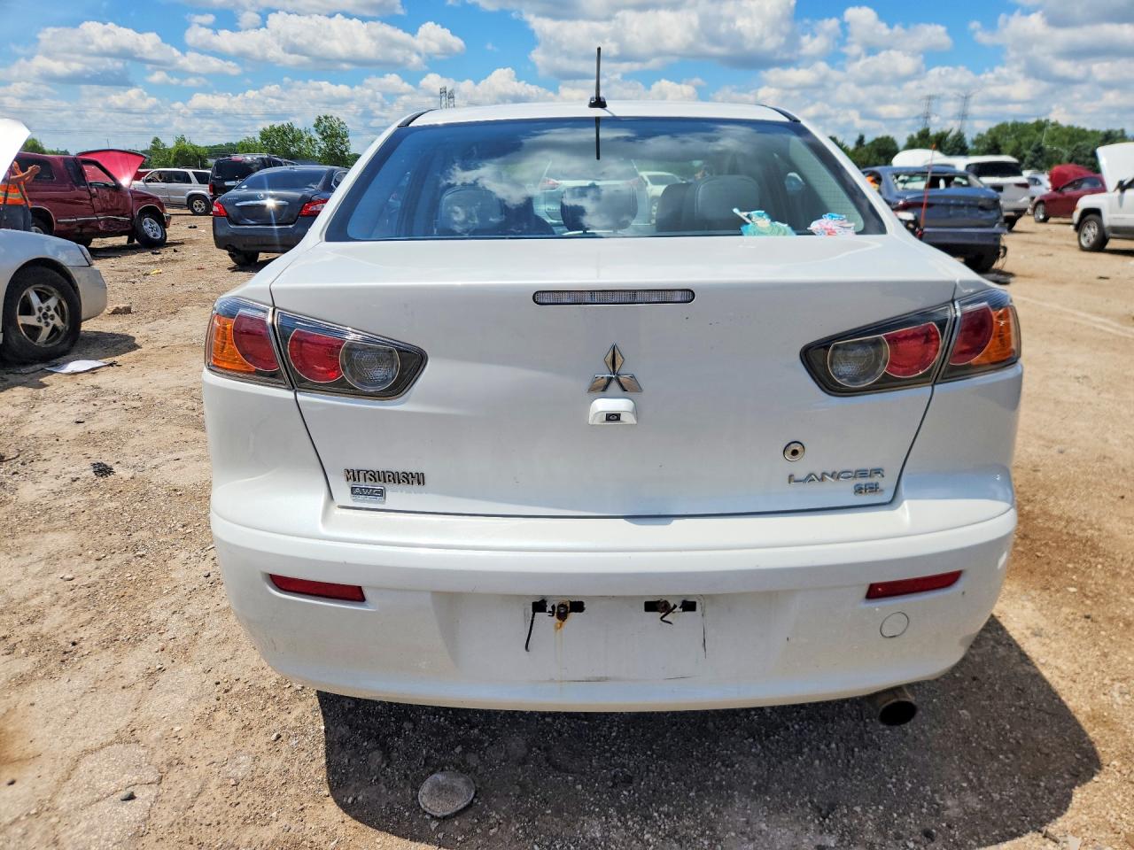 2016 Mitsubishi Lancer Es White vin: JA32V2FW1GU003623