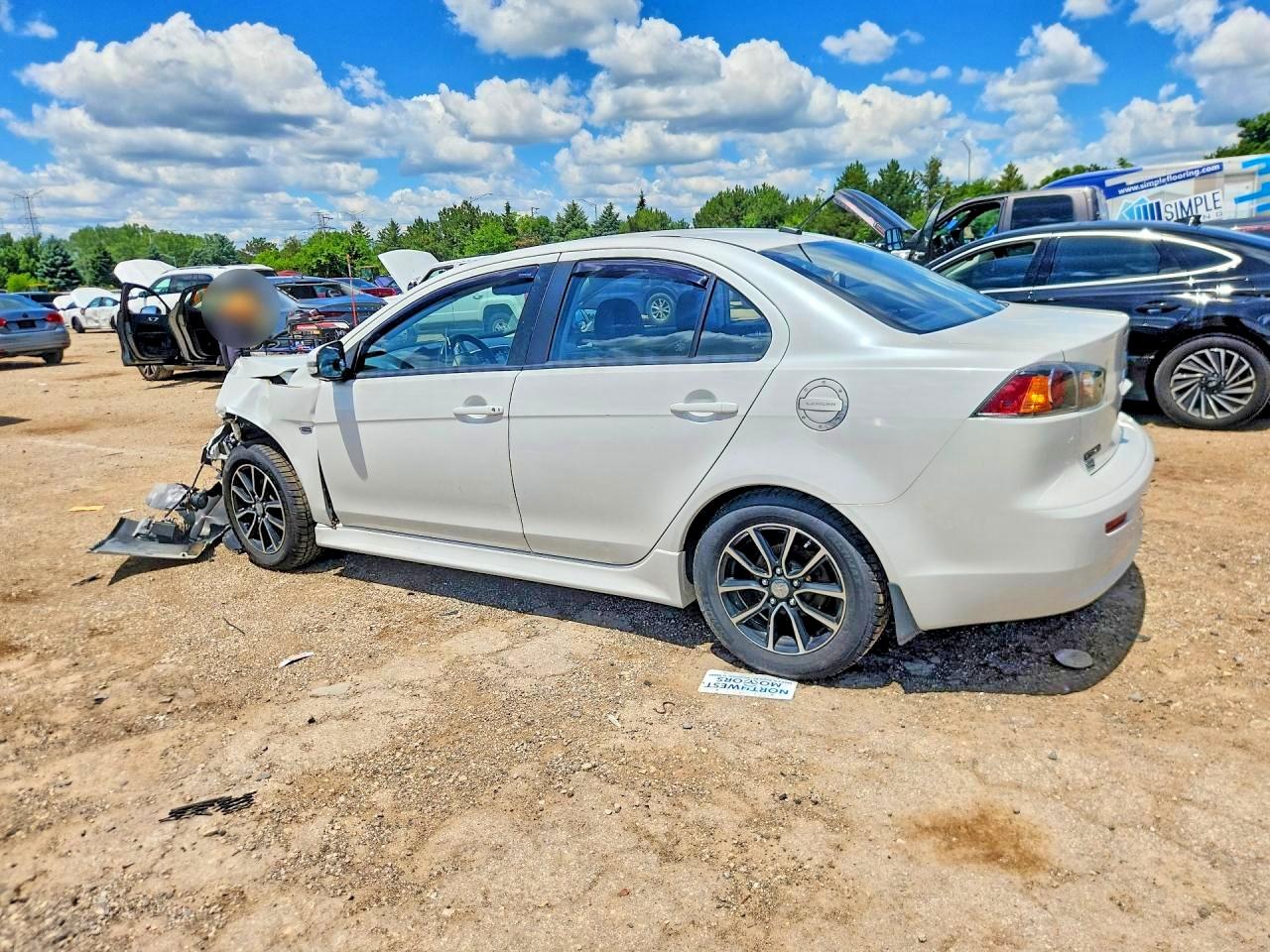 2016 Mitsubishi Lancer Es White vin: JA32V2FW1GU003623