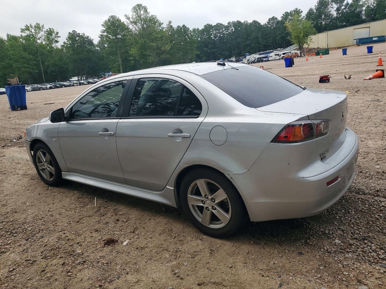2013 Mitsubishi Lancer Se Silver vin: JA32V2FW8DU017983