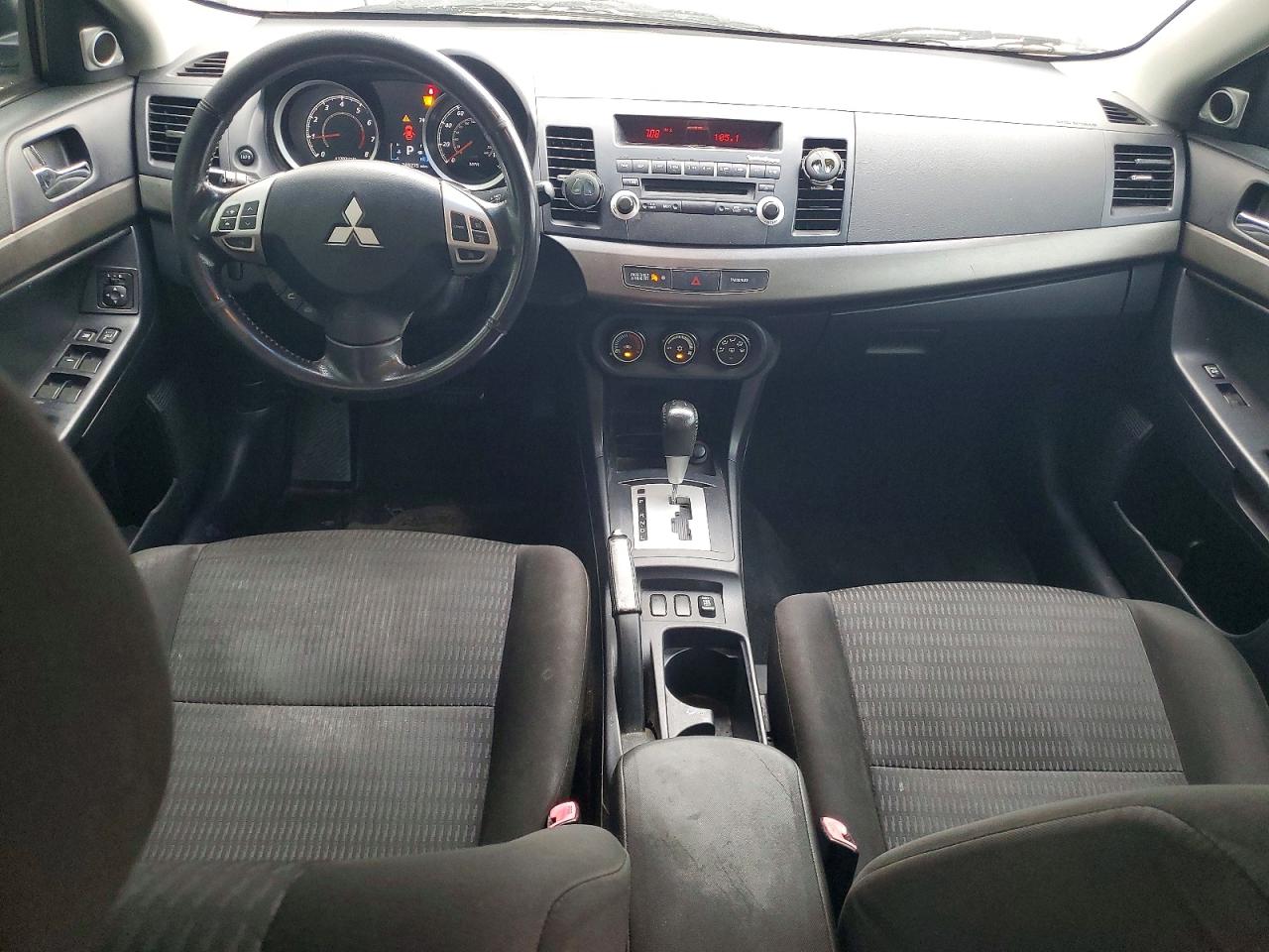 2013 Mitsubishi Lancer Se Silver vin: JA32V2FW8DU017983