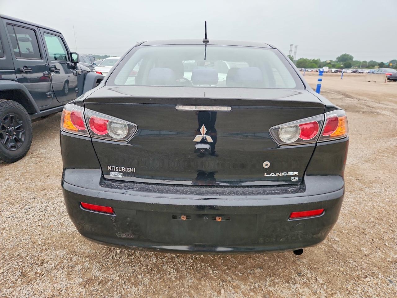 2016 Mitsubishi Lancer Es Black vin: JA32V2FW8GU003716