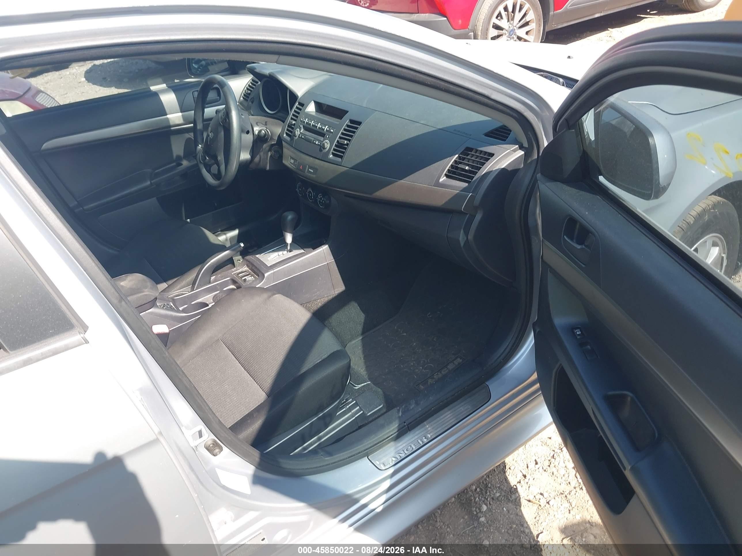 2012 Mitsubishi Lancer Se Серебряный vin: JA32V2FWXCU022018