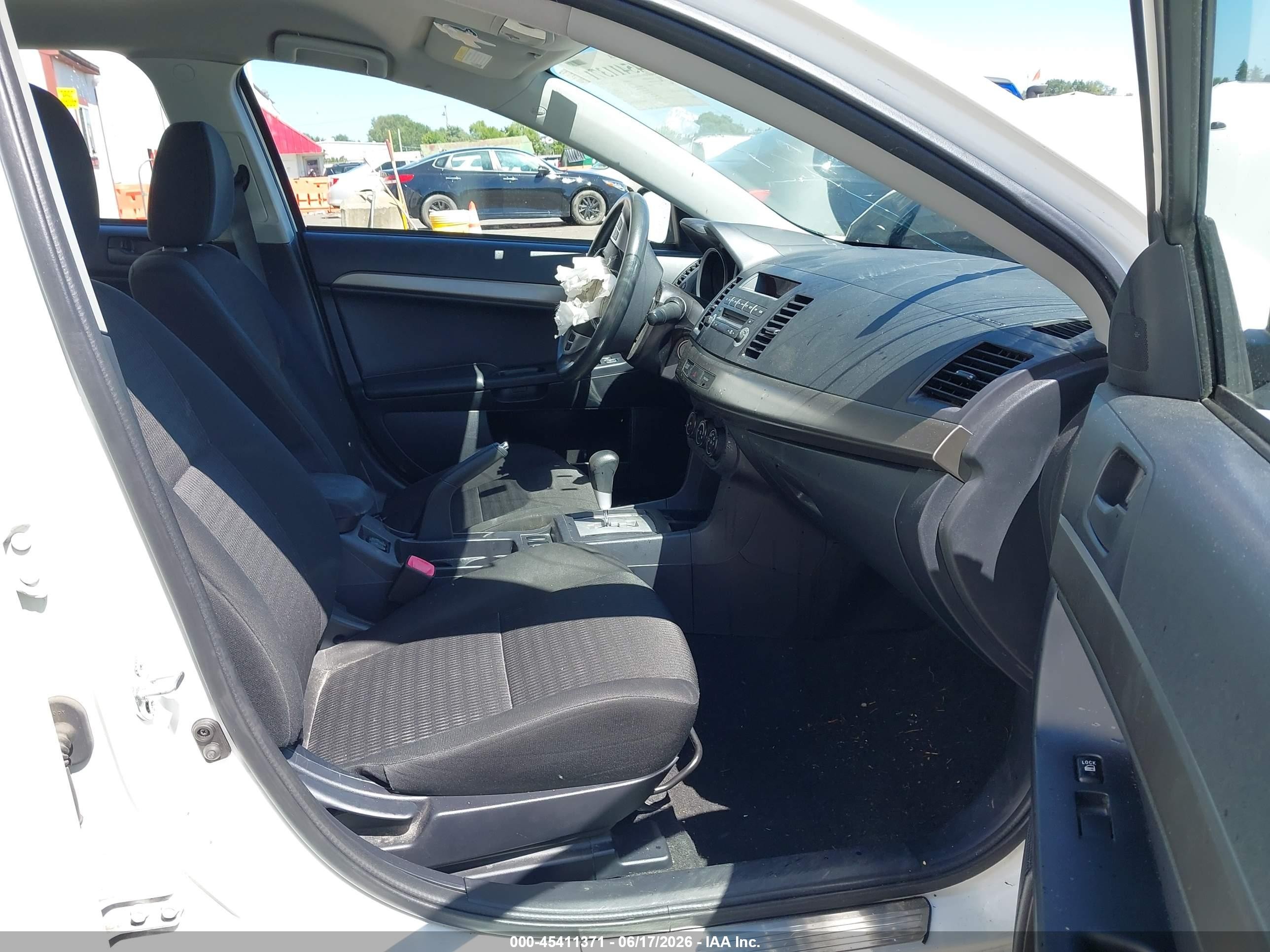2013 Mitsubishi Lancer Se White vin: JA32V2FWXDU004846