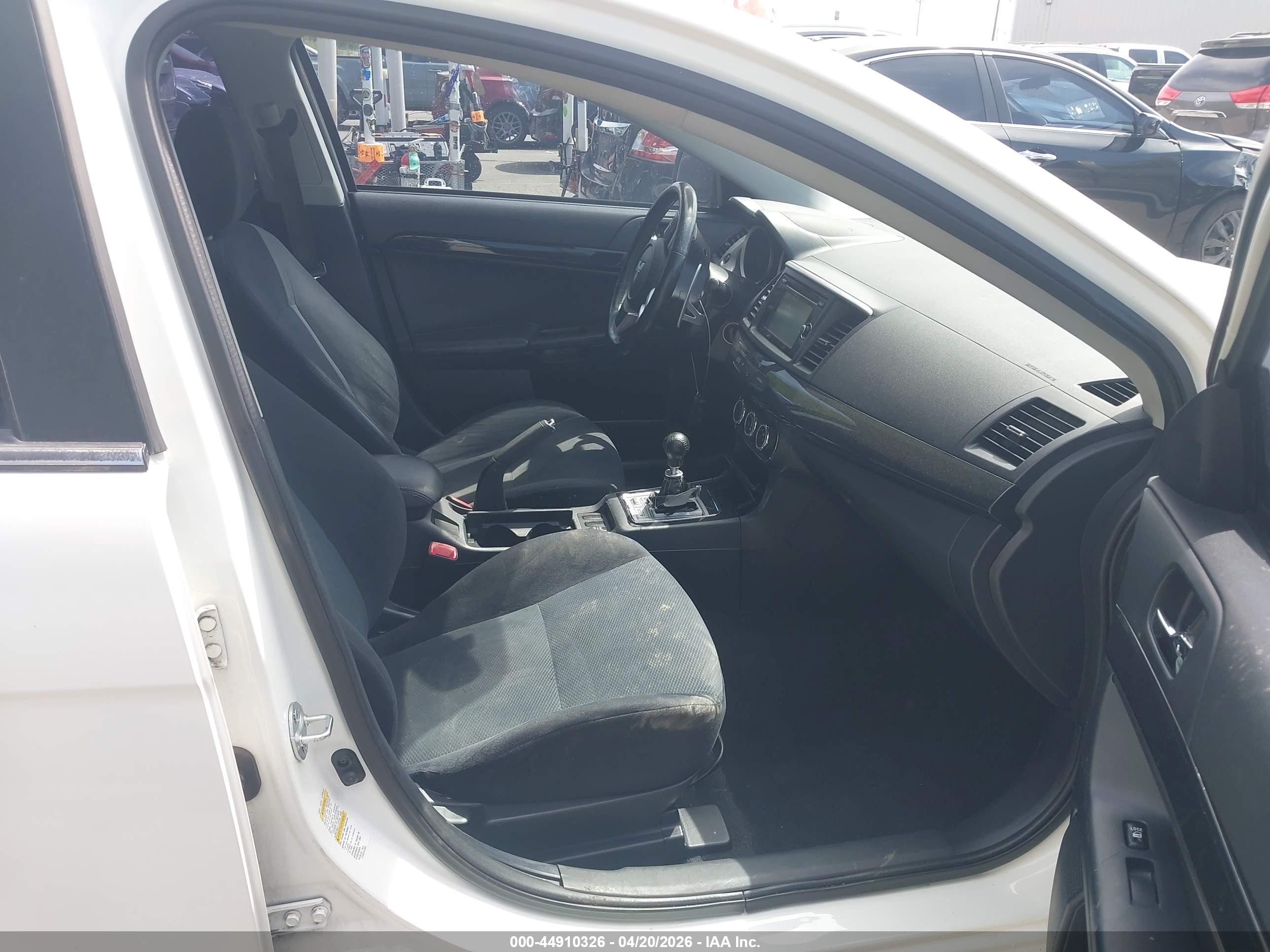 2014 Mitsubishi Lancer Ralliart Белый vin: JA32V6FV3EU021519