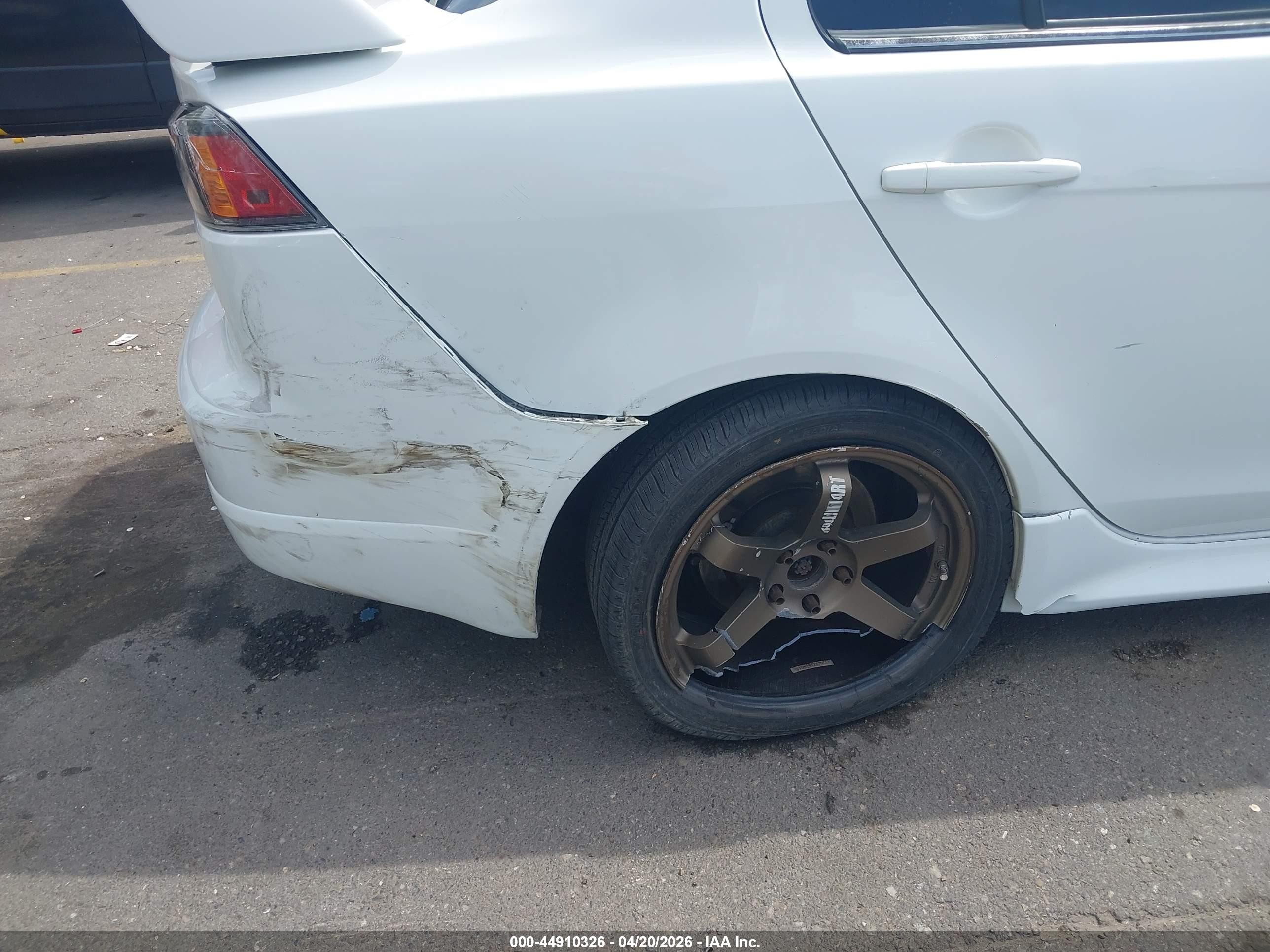 2014 Mitsubishi Lancer Ralliart Белый vin: JA32V6FV3EU021519