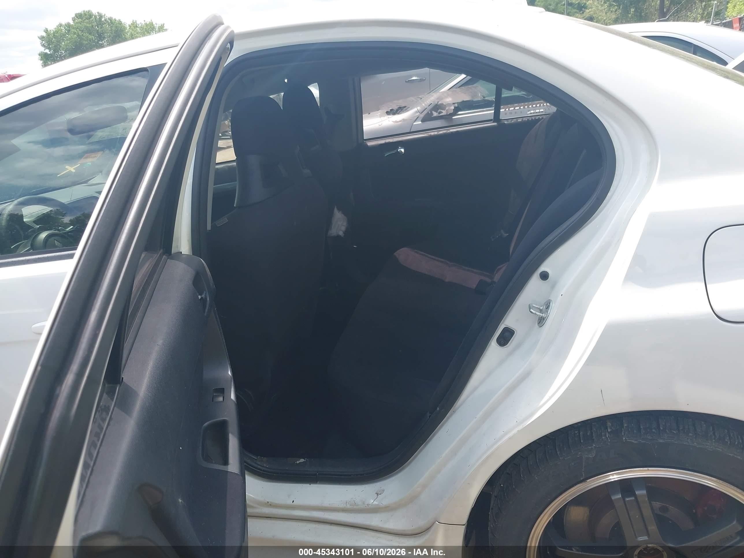 2010 Mitsubishi Lancer Evolution Se White vin: JA32W6FVXAU034002