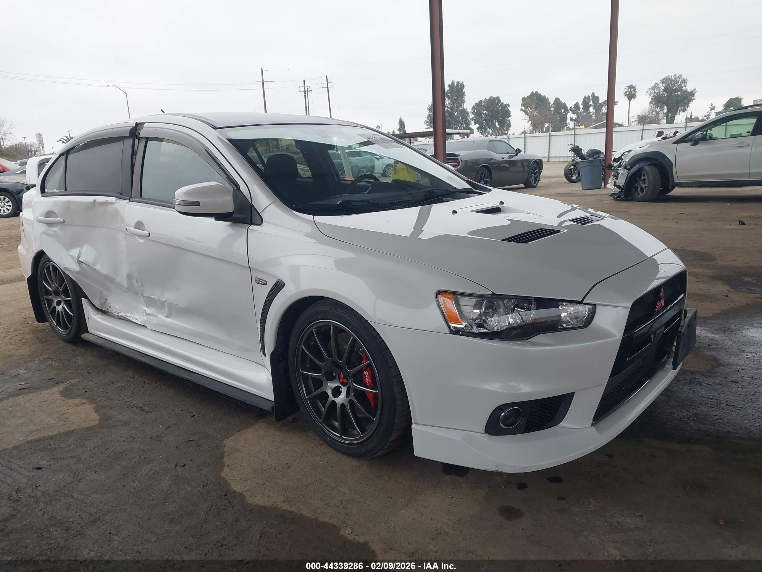 2015 Mitsubishi Lancer Evolution Final Edition Белый vin: JA32W7FV5FU027696