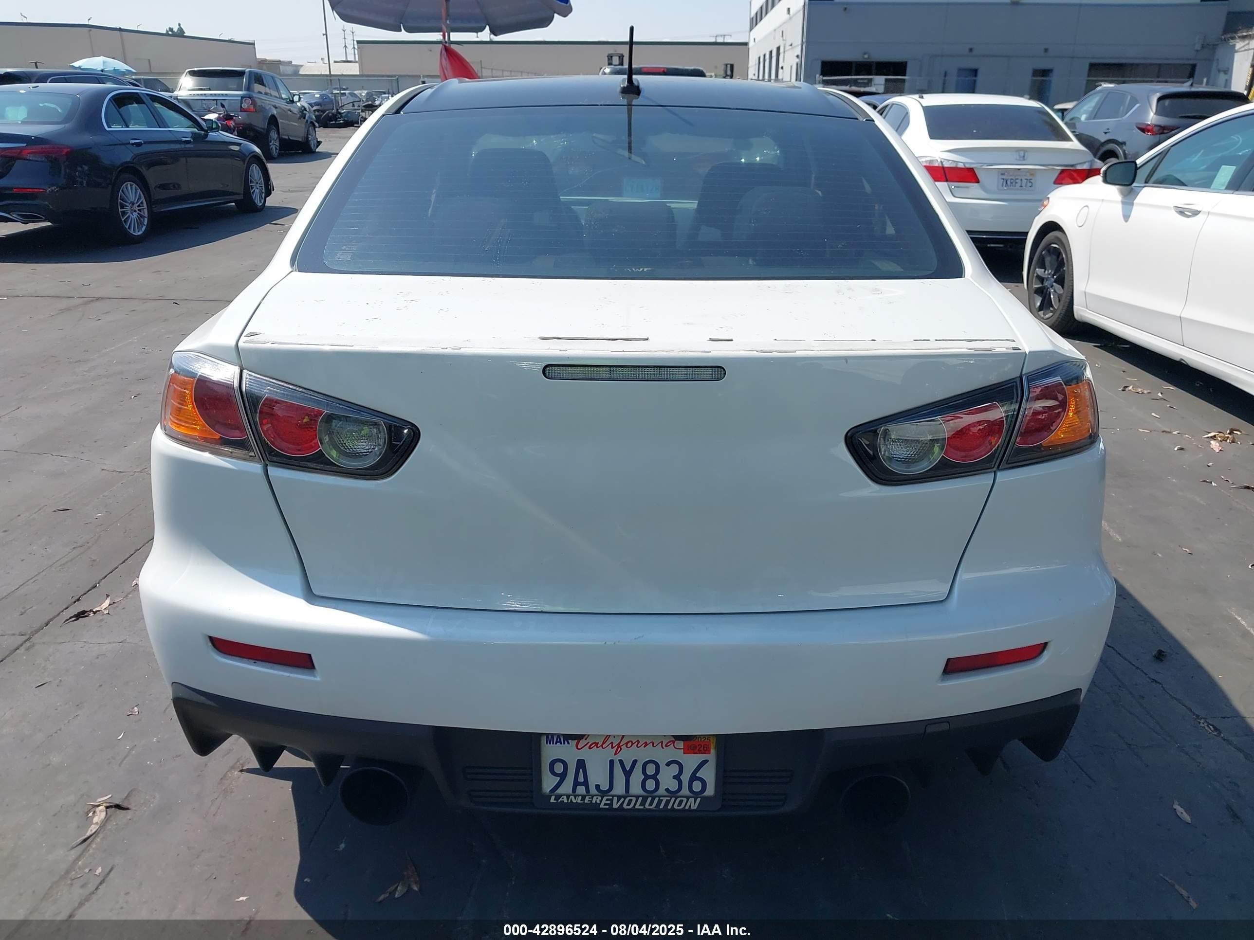 2015 Mitsubishi Lancer Evolution Final Edition White vin: JA32W7FVXFU028648