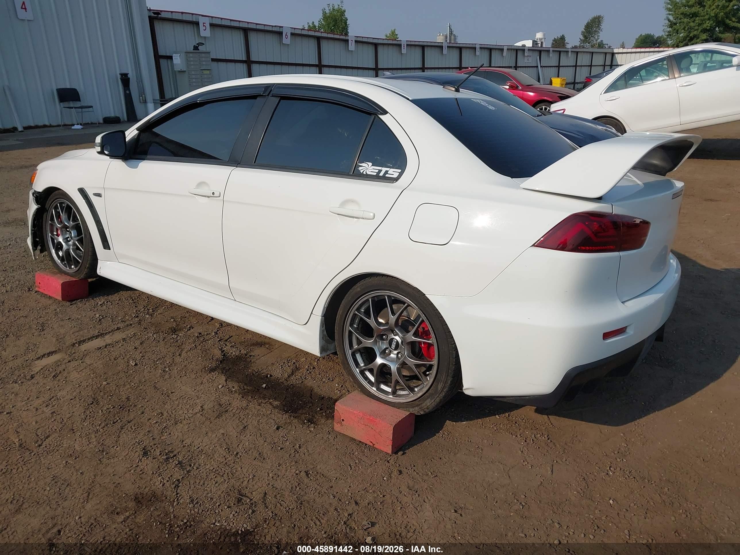 2015 Mitsubishi Lancer Evolution Gsr White vin: JA32W8FV2FU603959
