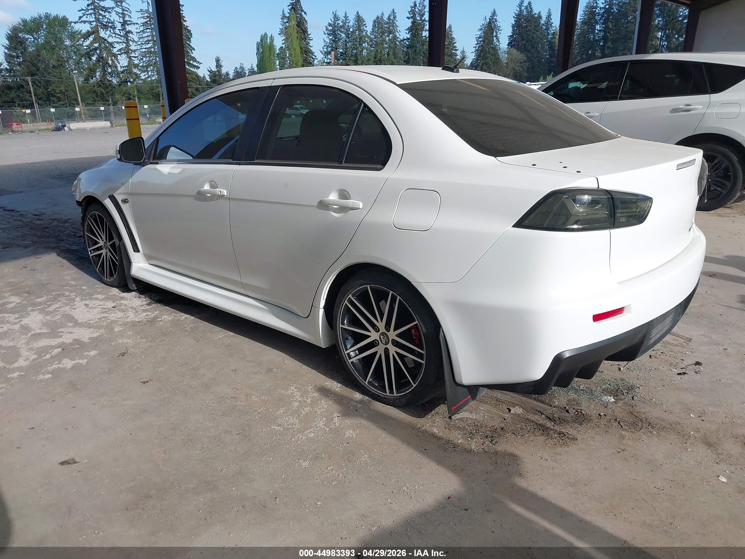 2015 Mitsubishi Lancer Evolution Gsr White vin: JA32W8FV4FU007946