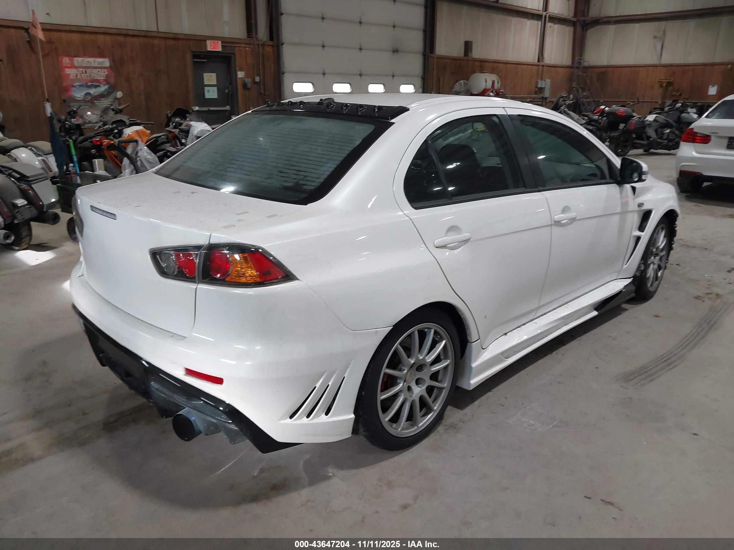 2015 Mitsubishi Lancer Evolution Gsr White vin: JA32W8FV4FU016162