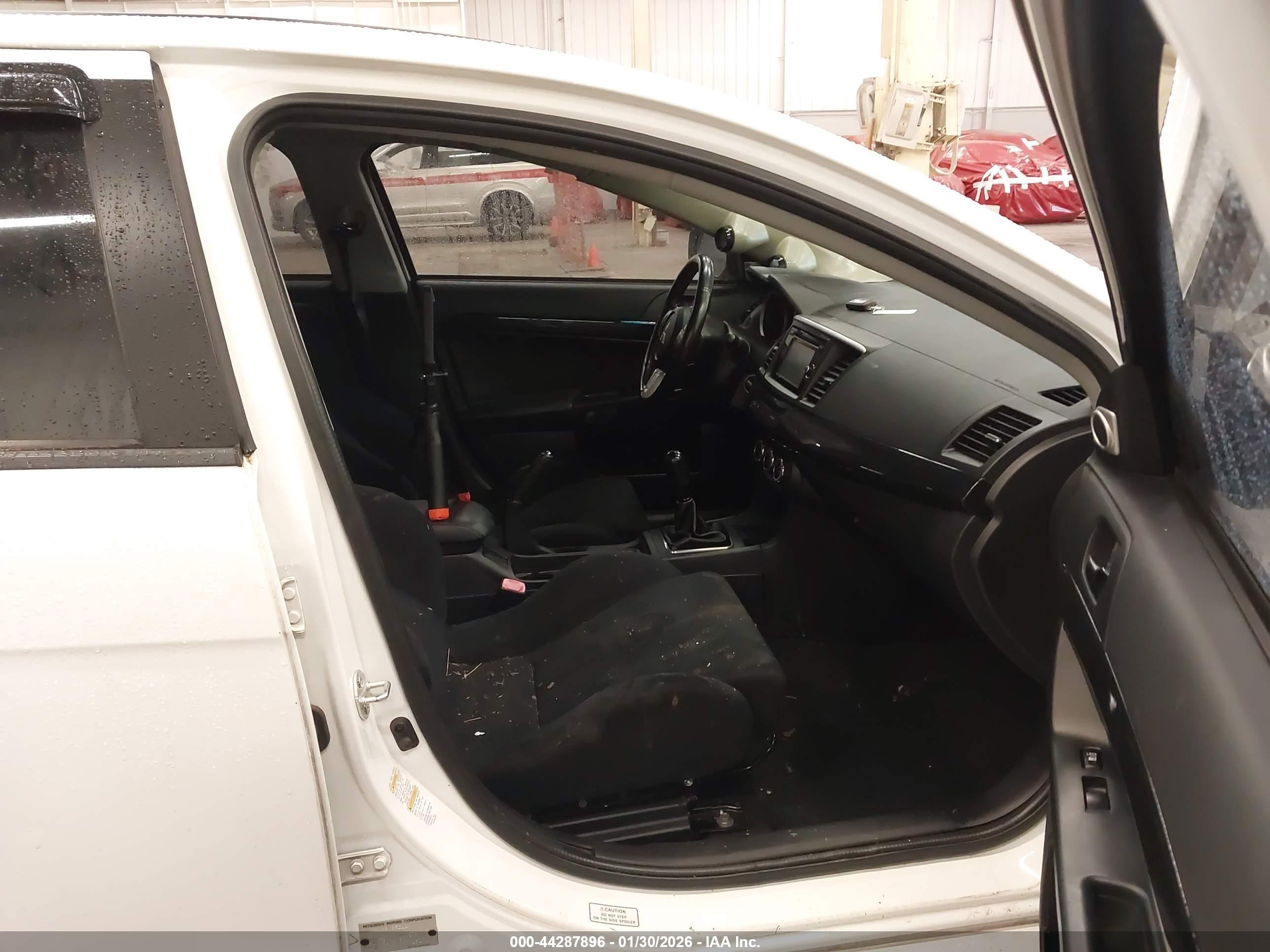 2015 Mitsubishi Lancer Evolution Gsr Белый vin: JA32W8FV5FU006207