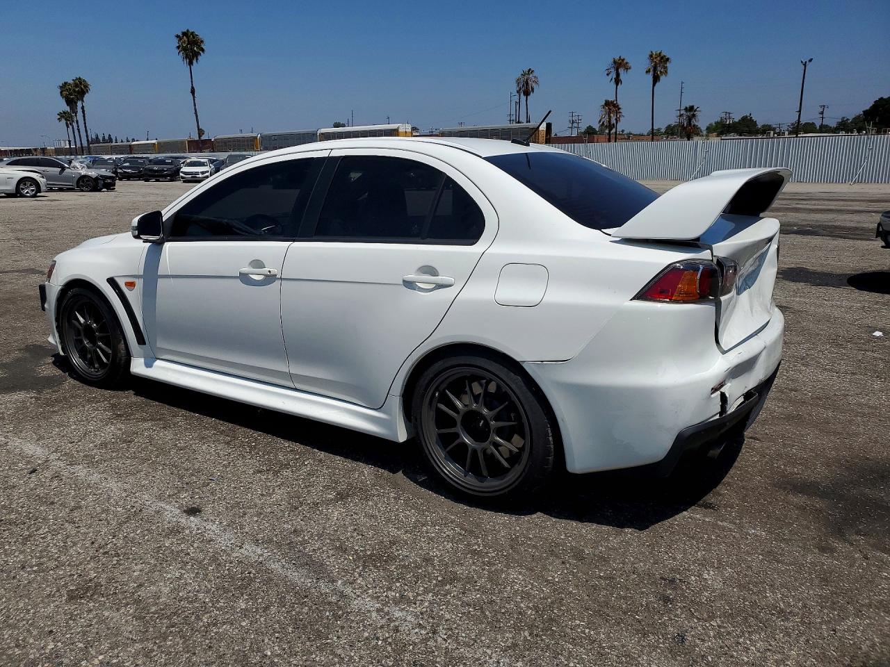2015 Mitsubishi Lancer Evolution Gsr White vin: JA32W8FV5FU023430