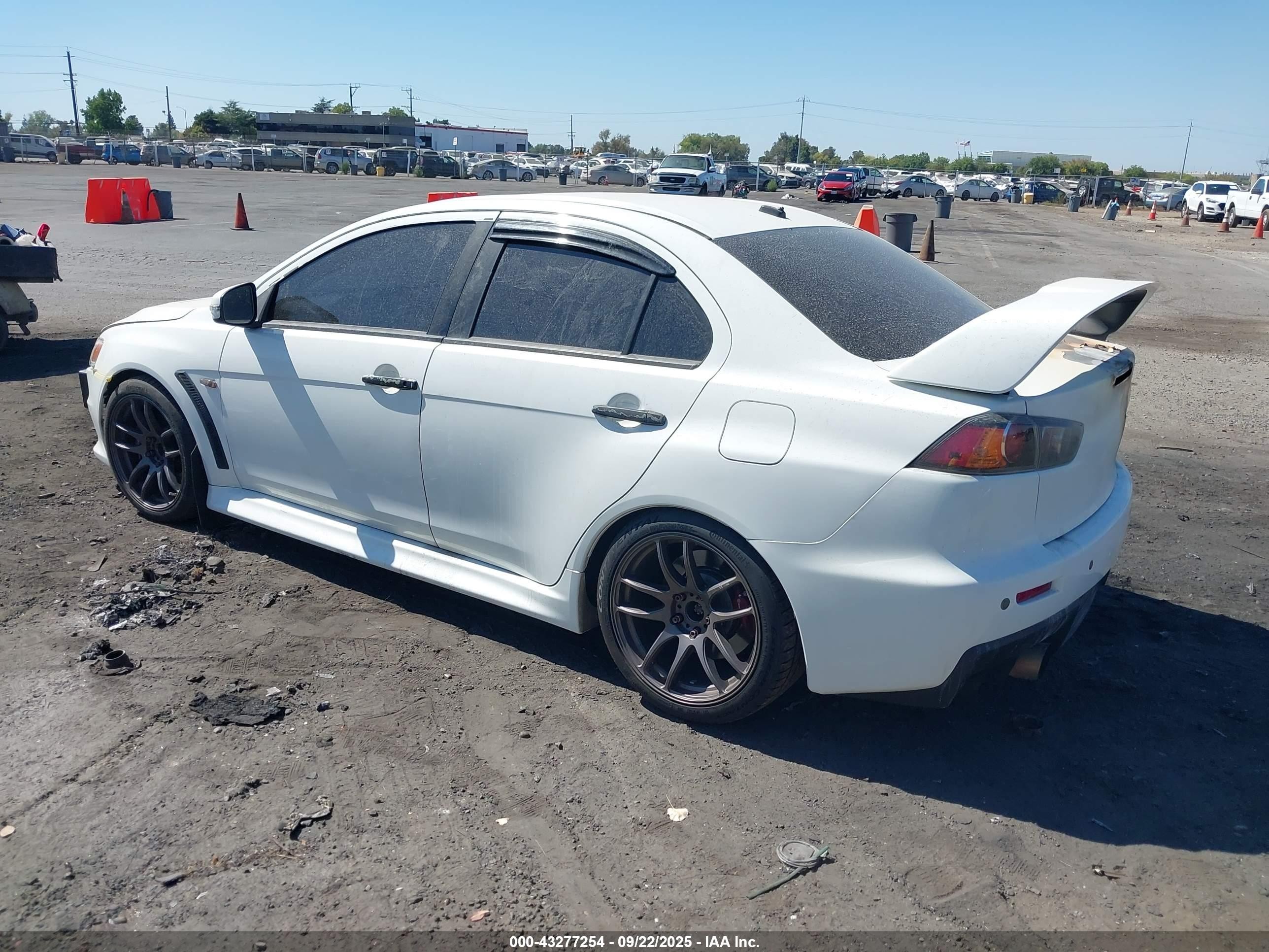 2015 Mitsubishi Lancer Evolution Gsr White vin: JA32W8FV6FU017796