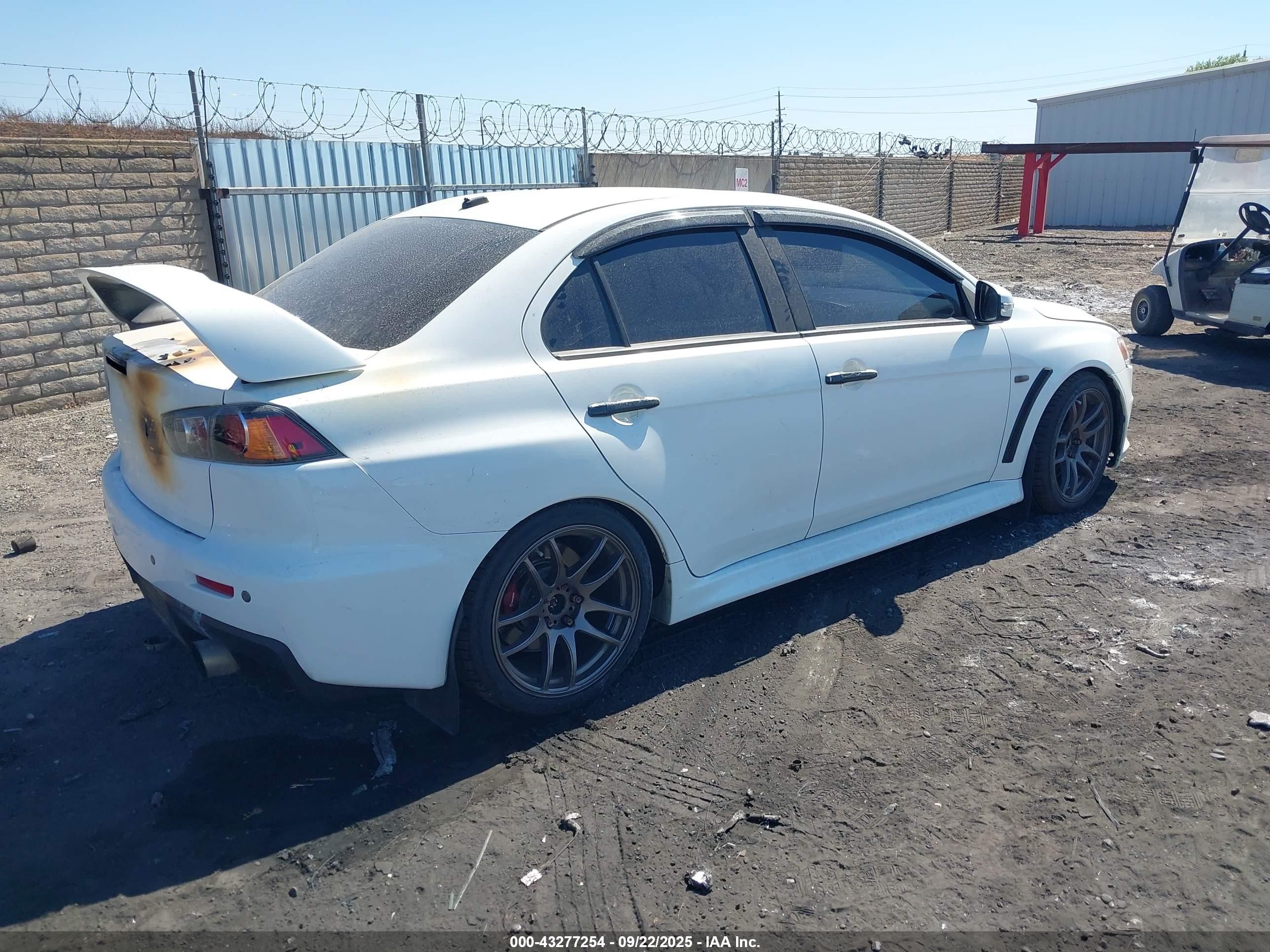 2015 Mitsubishi Lancer Evolution Gsr White vin: JA32W8FV6FU017796