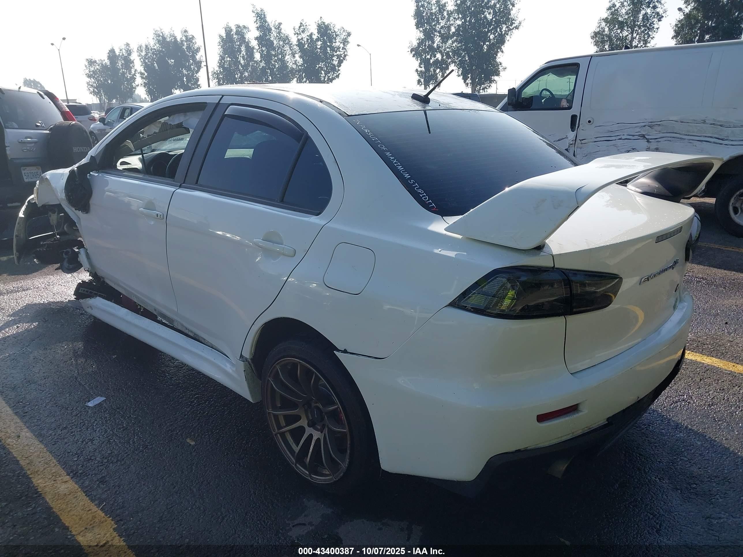 2015 Mitsubishi Lancer Evolution Gsr White vin: JA32W8FVXFU017025